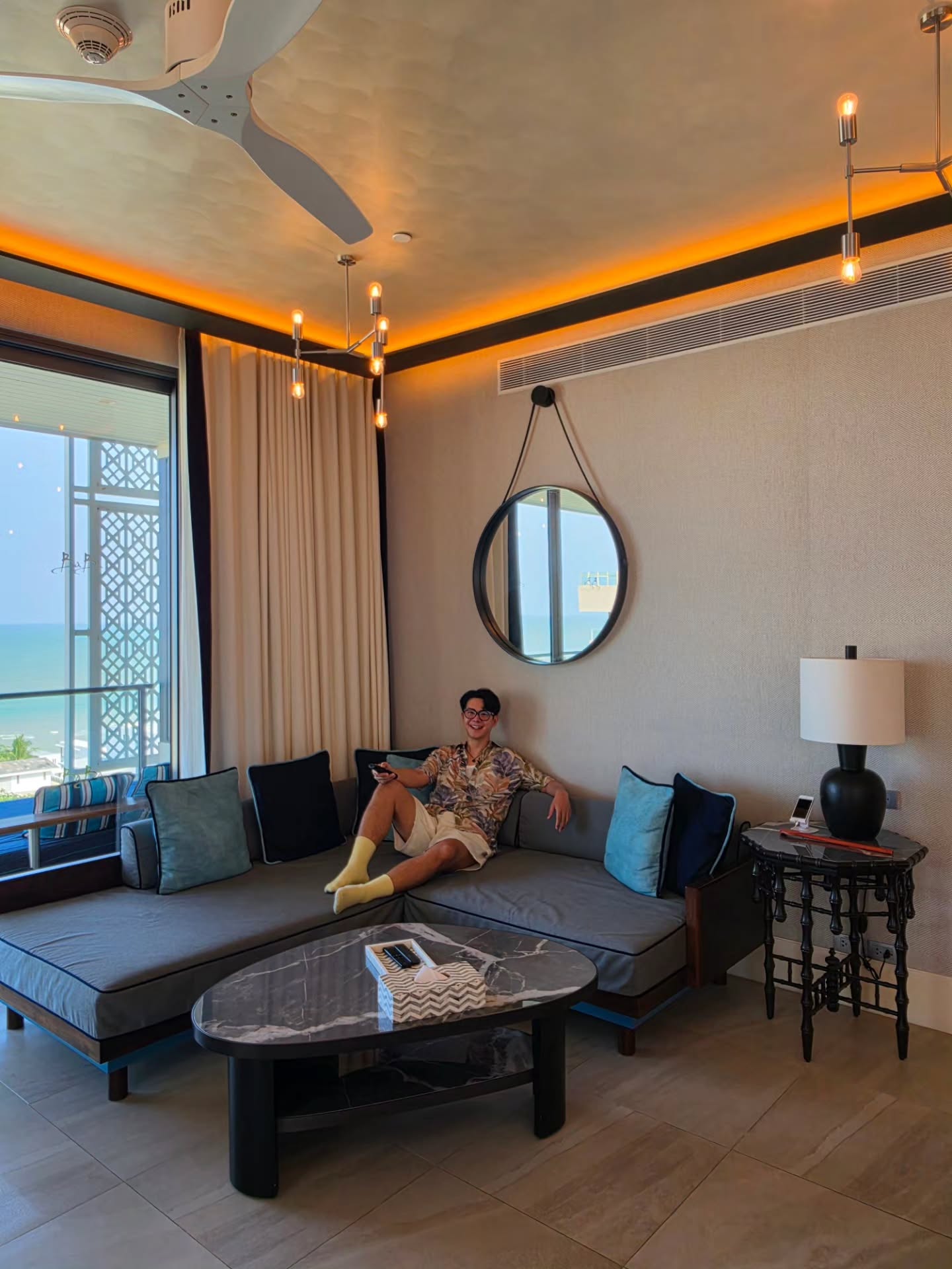 ไอซ์ - ศรัณยู วินัยพานิช