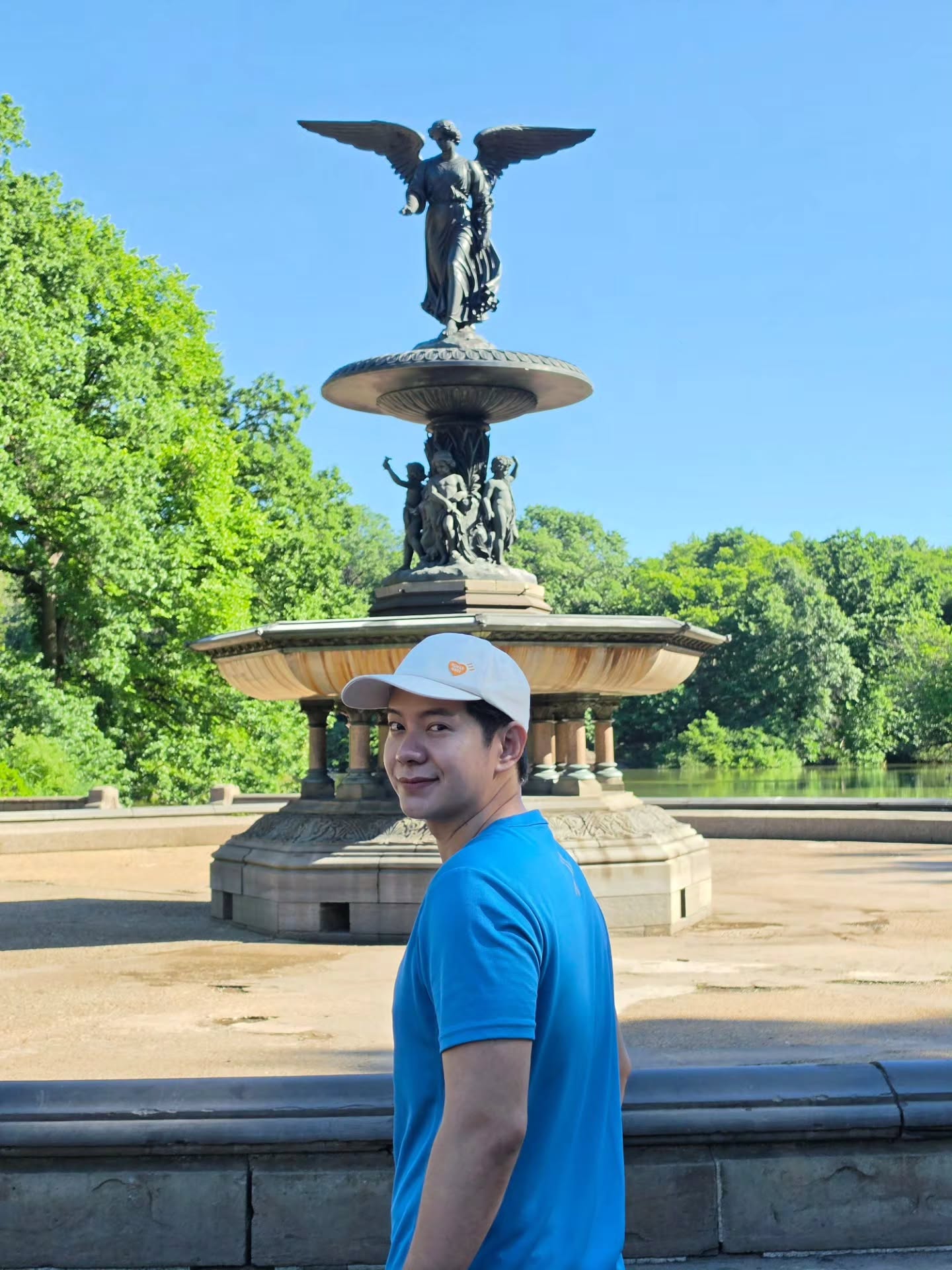 ไอซ์ - ศรัณยู วินัยพานิช