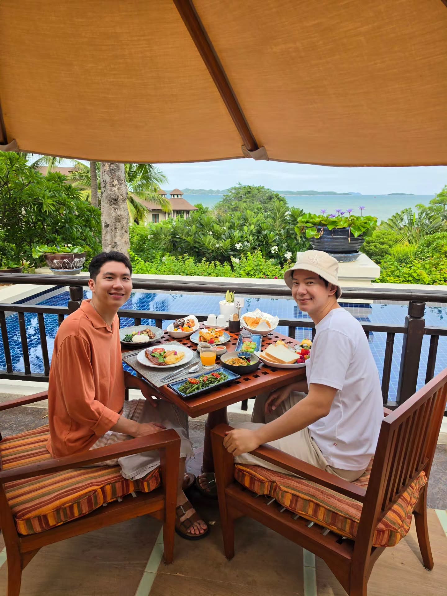 ไอซ์ - ศรัณยู วินัยพานิช