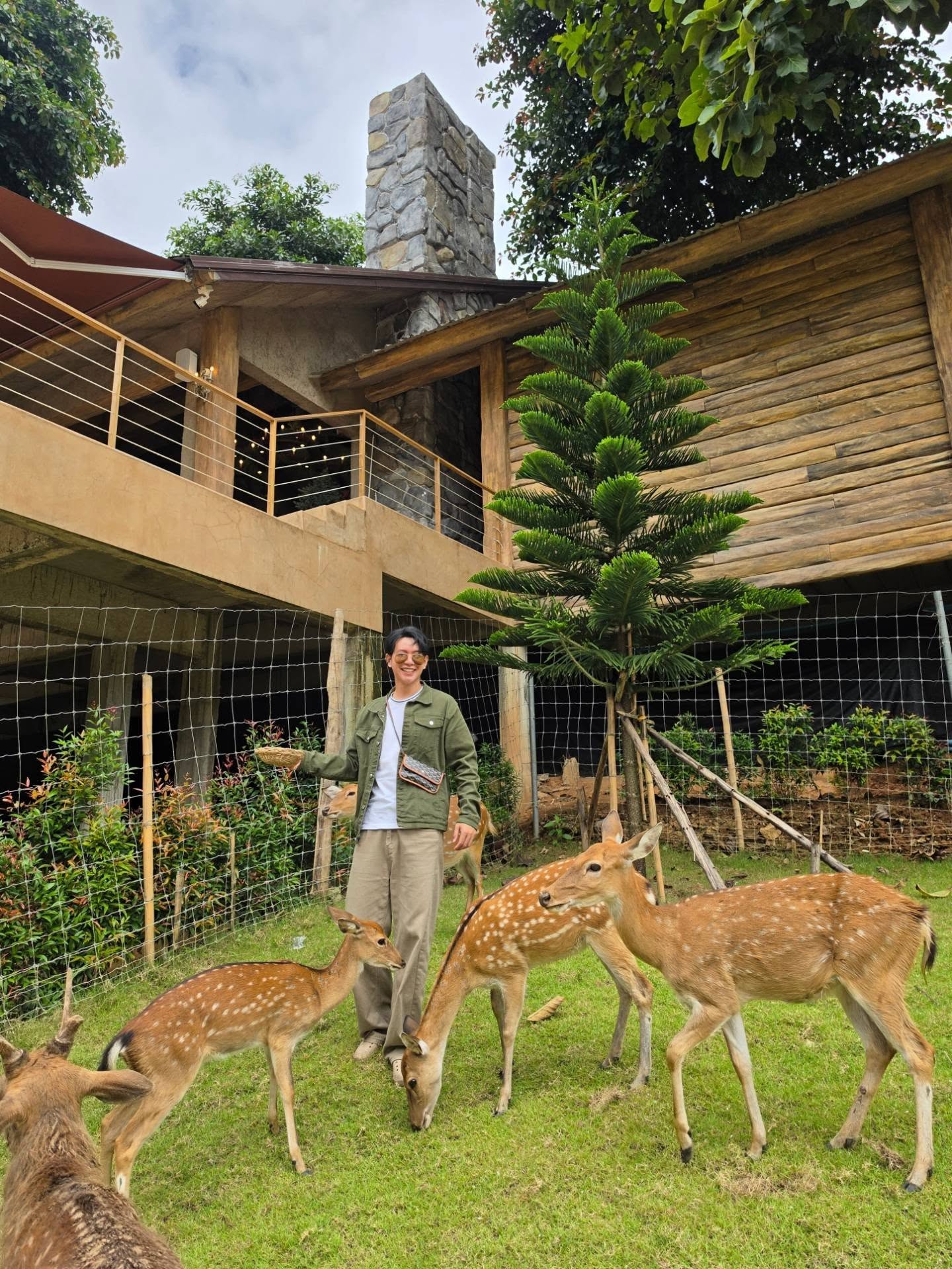 ไอซ์ - ศรัณยู วินัยพานิช