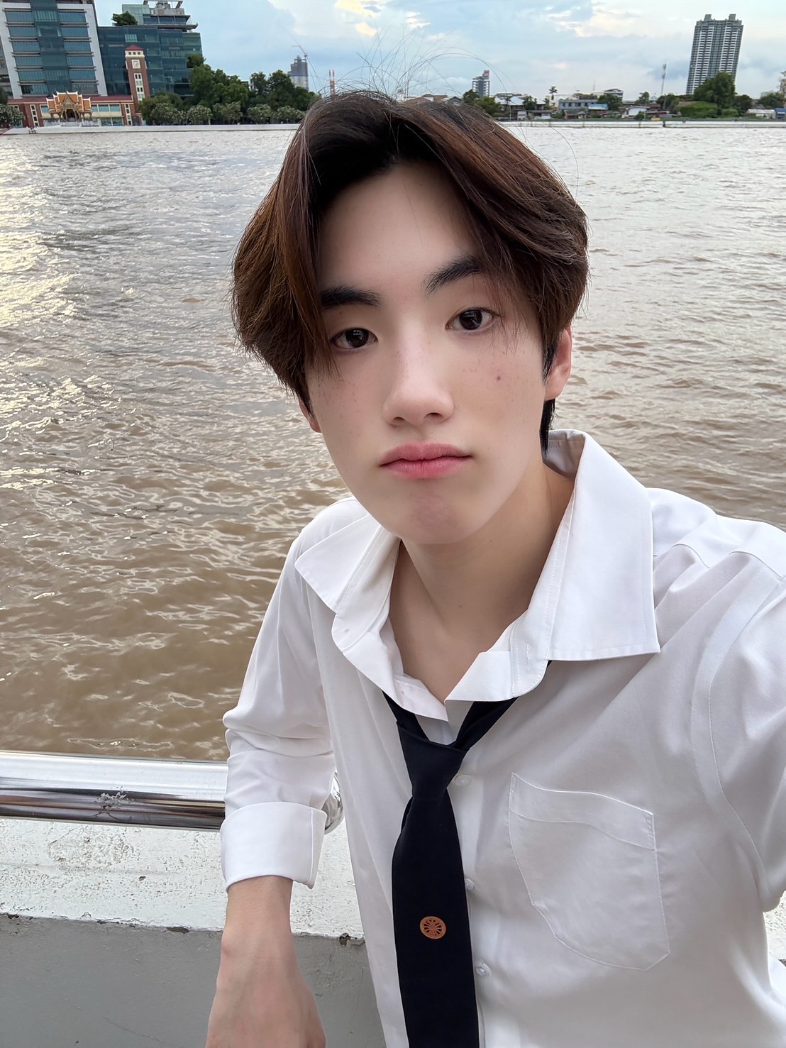 ภู - ธัชชัย ลิ้มปัญญากุล