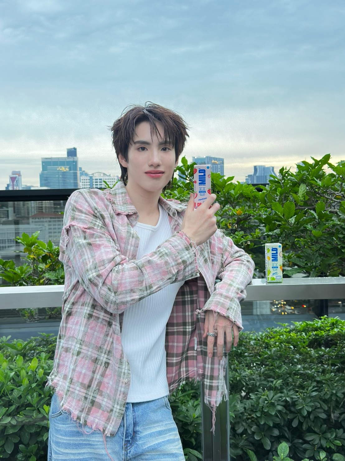 ภู - ธัชชัย ลิ้มปัญญากุล