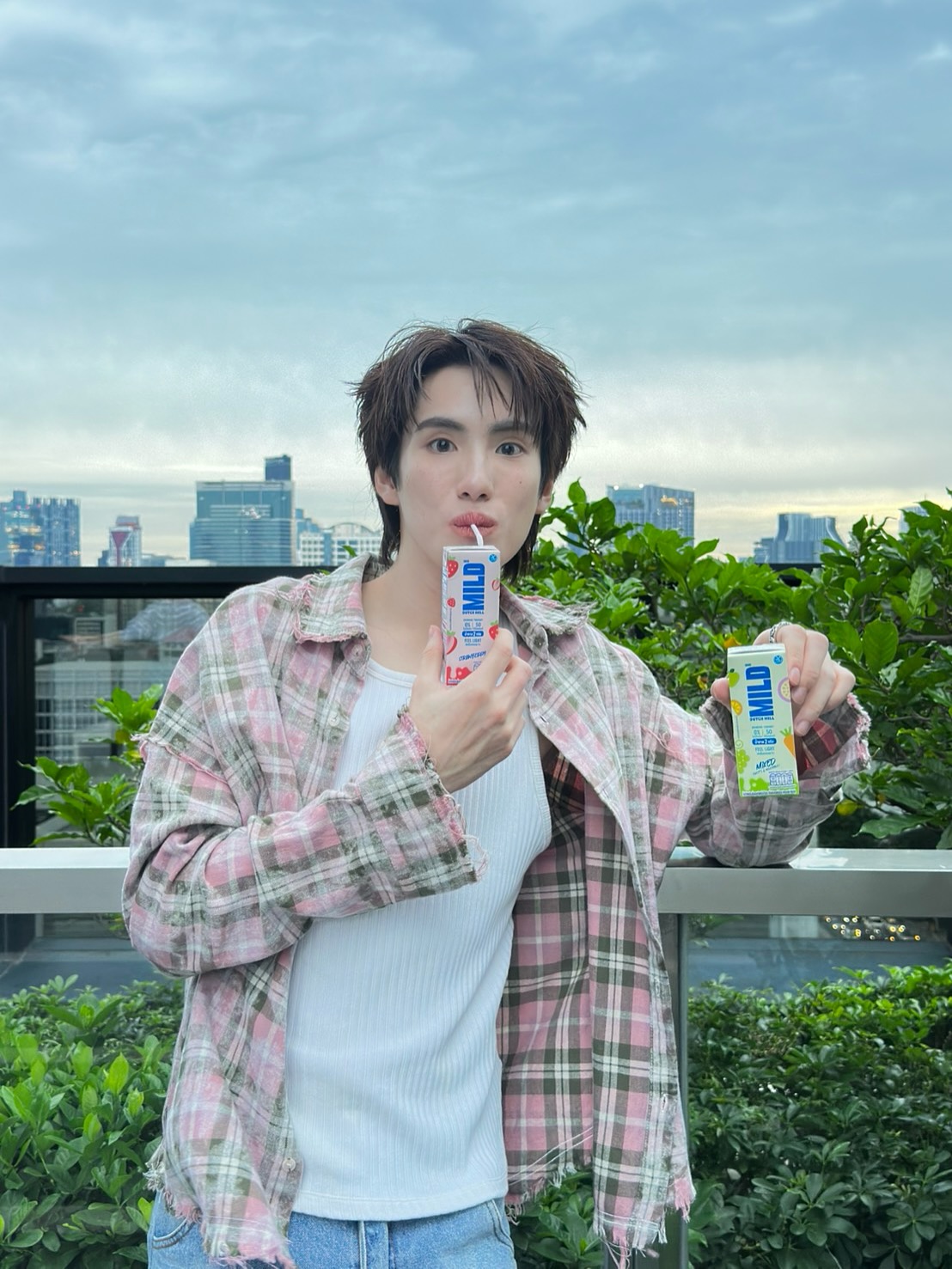 ภู - ธัชชัย ลิ้มปัญญากุล