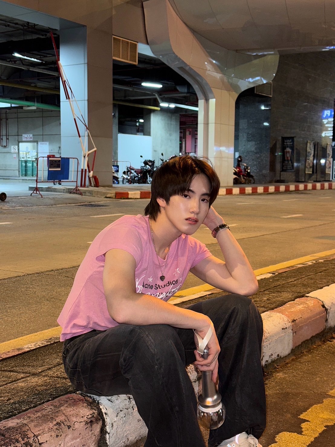 ภู - ธัชชัย ลิ้มปัญญากุล