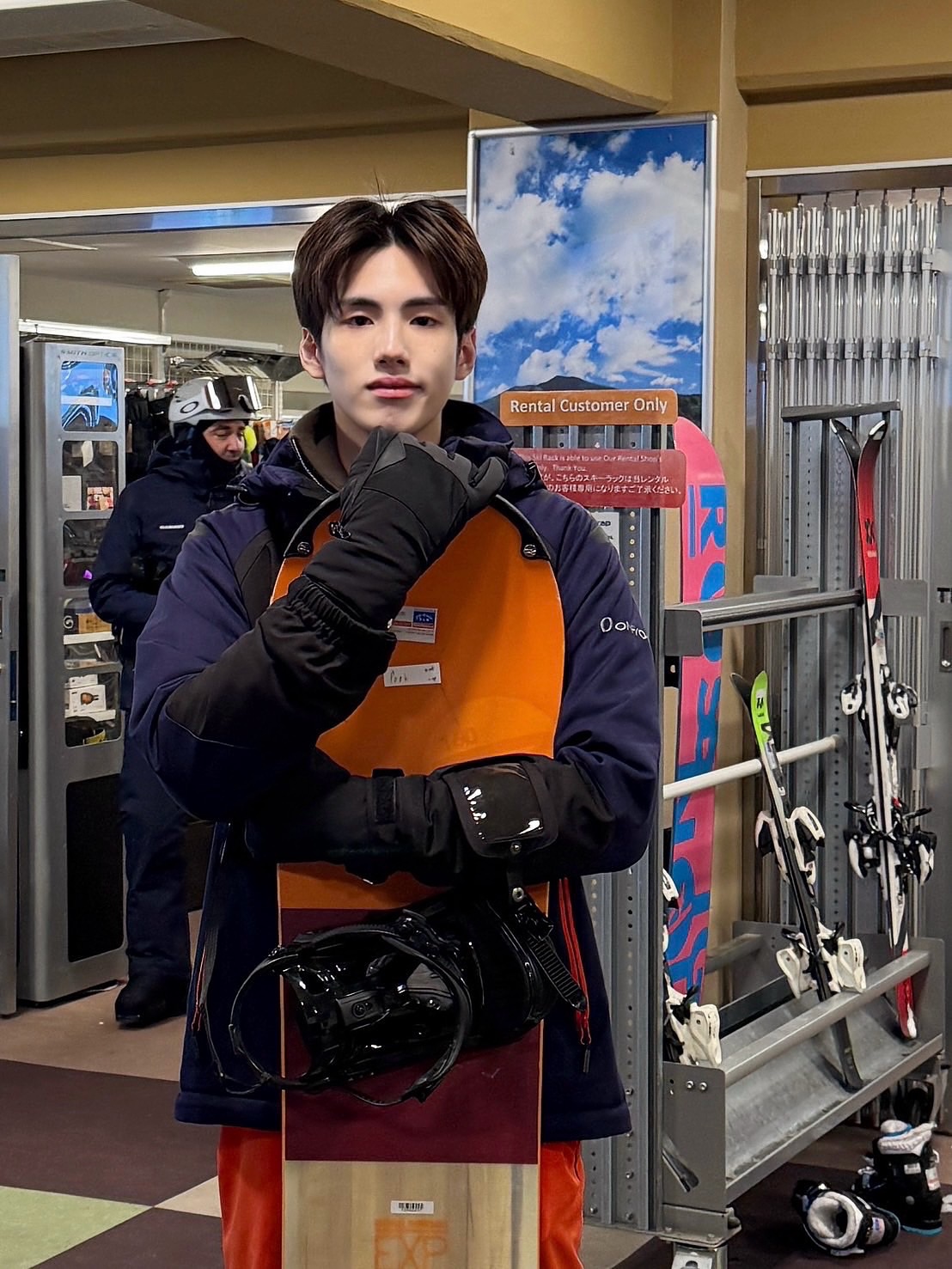 ภู - ธัชชัย ลิ้มปัญญากุล