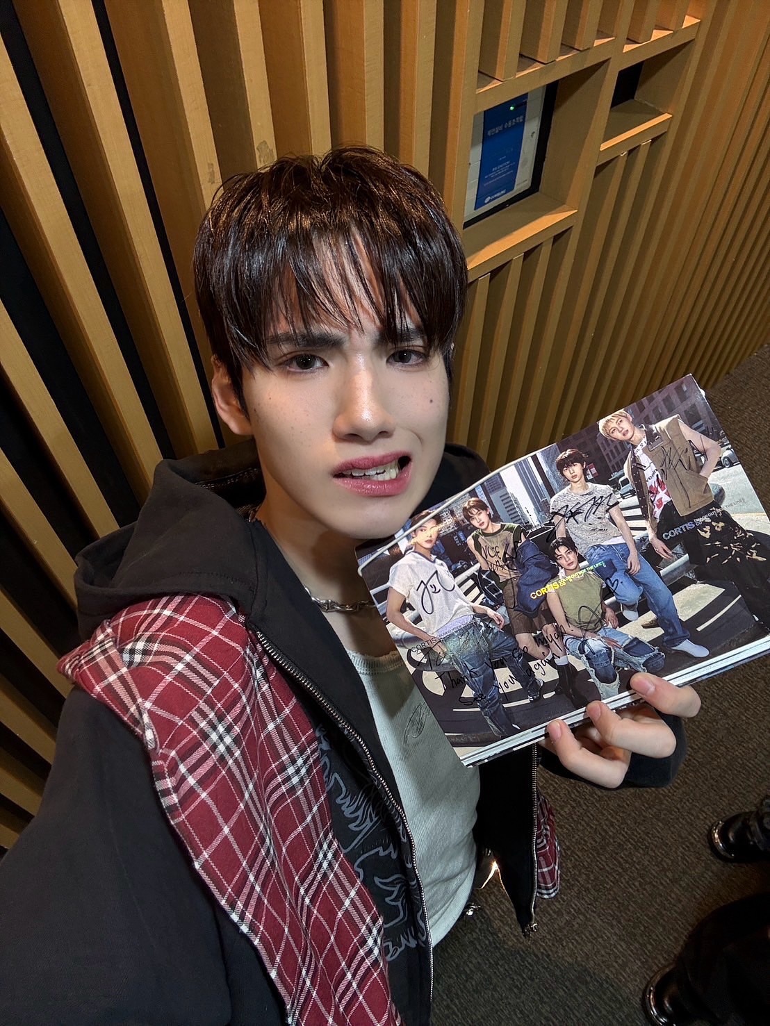 ภู - ธัชชัย ลิ้มปัญญากุล