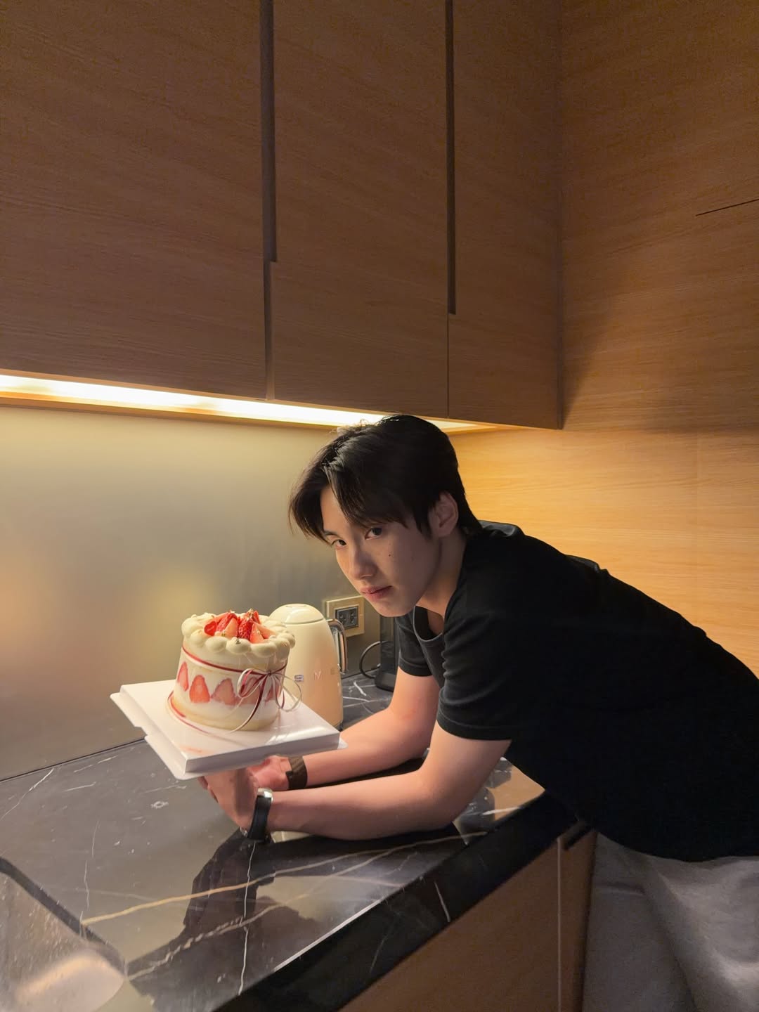 ภู - ธัชชัย ลิ้มปัญญากุล