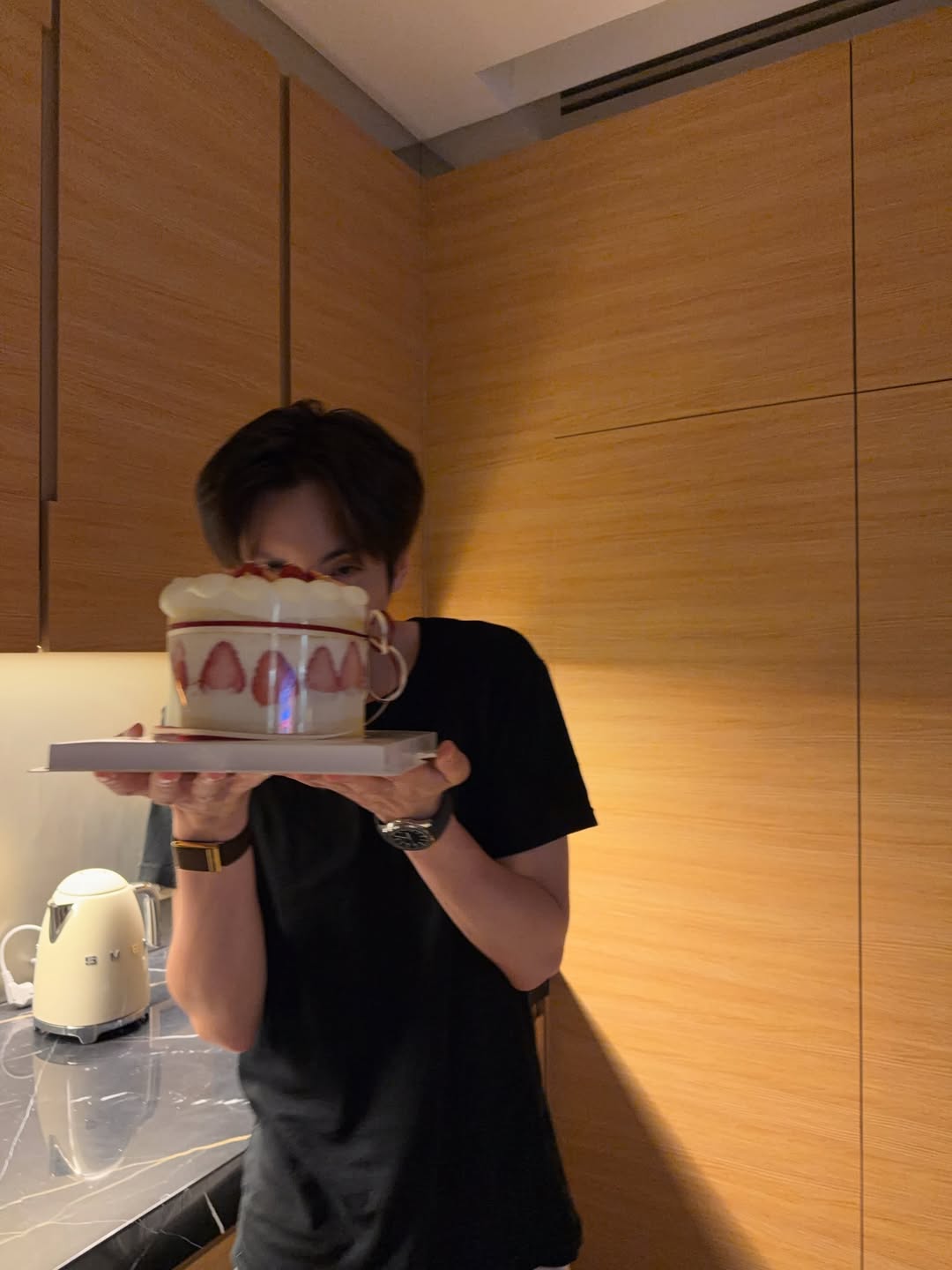 ภู - ธัชชัย ลิ้มปัญญากุล