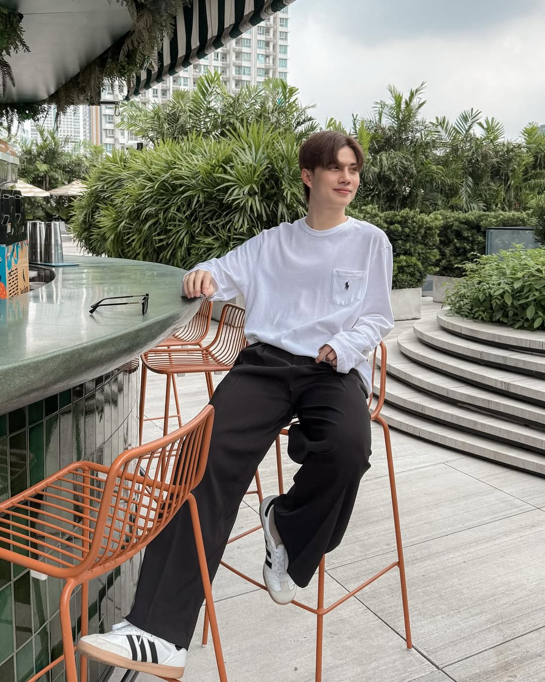 เบ้นซ์ - อัทธ์ธนิน ธนินภาณุวิวัฒน์