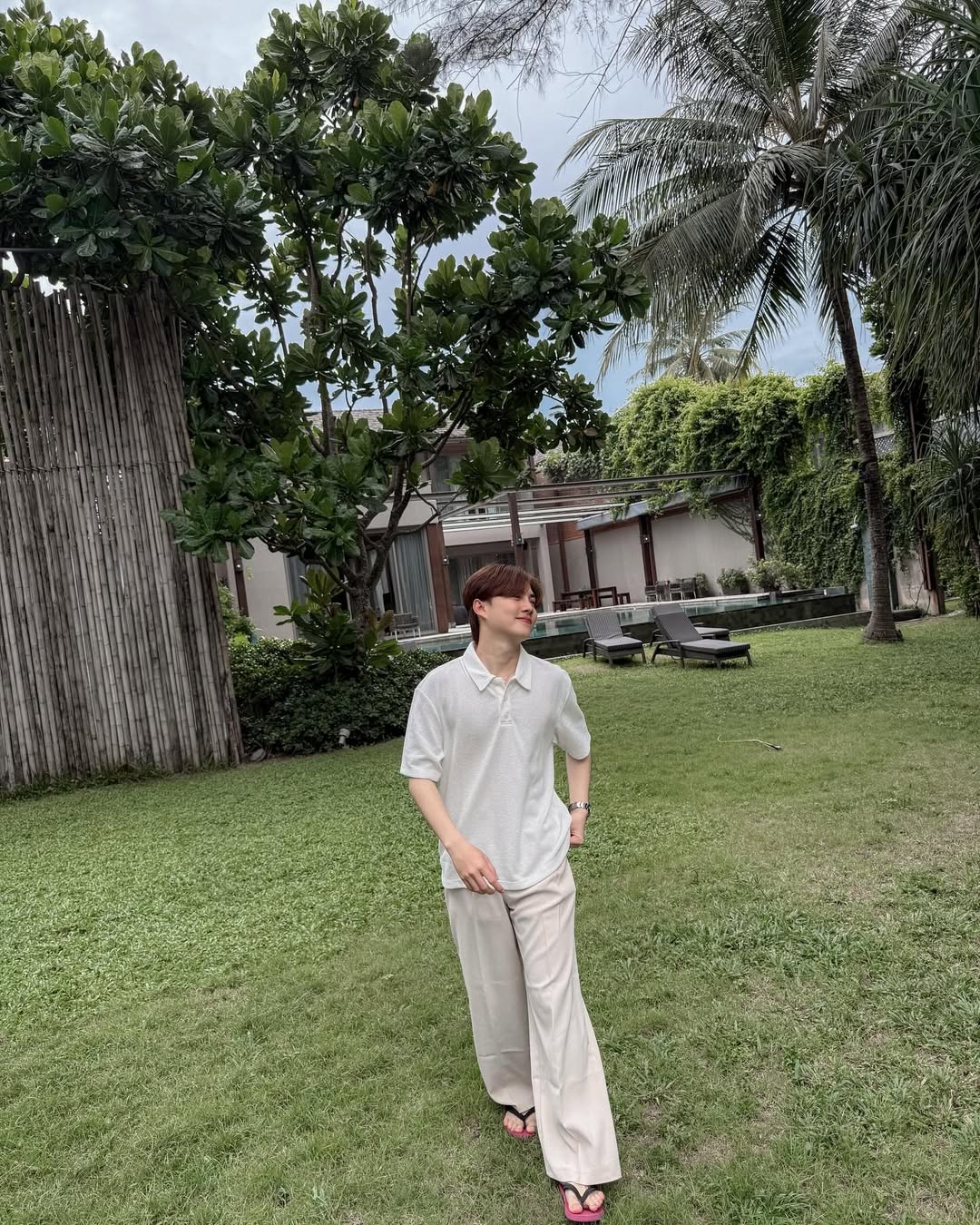 เบ้นซ์ - อัทธ์ธนิน ธนินภาณุวิวัฒน์