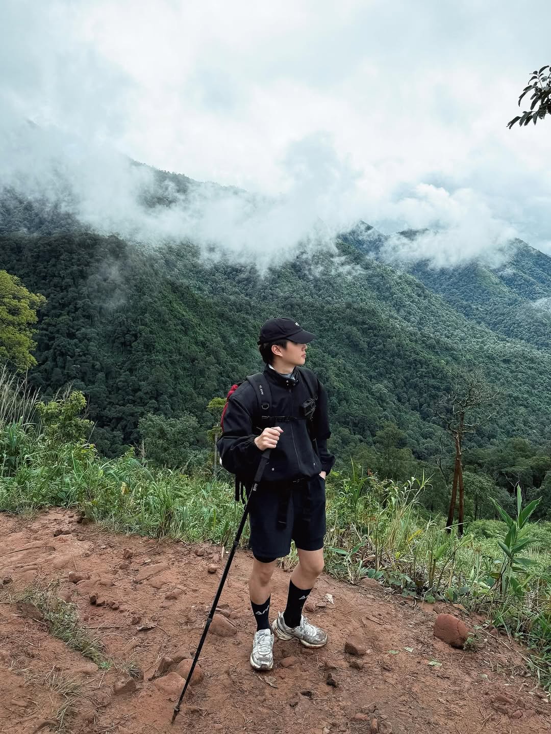 เบ้นซ์ - อัทธ์ธนิน ธนินภาณุวิวัฒน์
