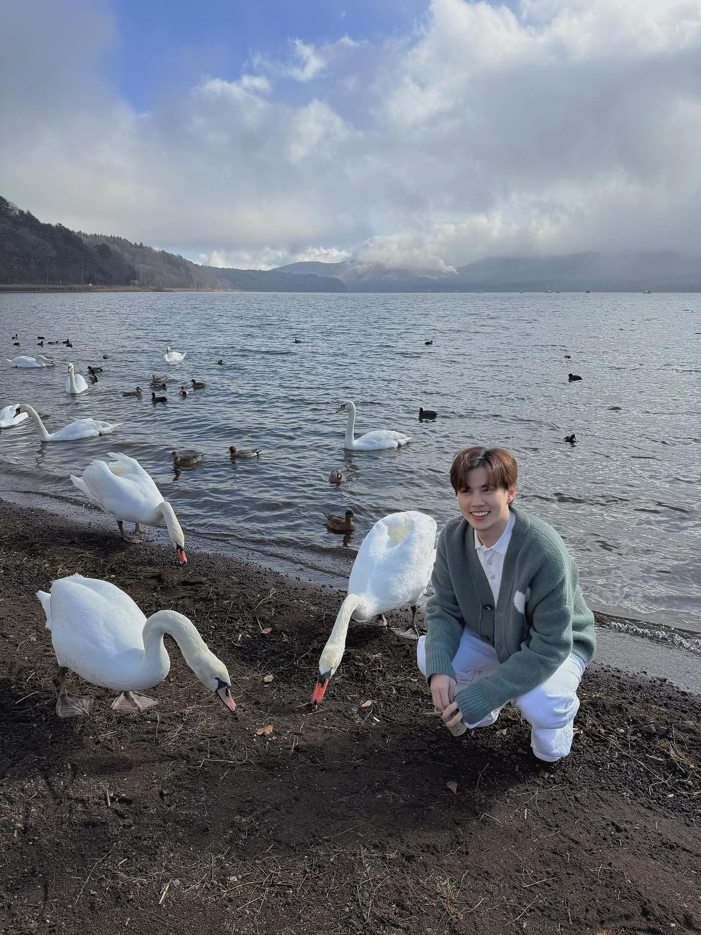 เบ้นซ์ - อัทธ์ธนิน ธนินภาณุวิวัฒน์