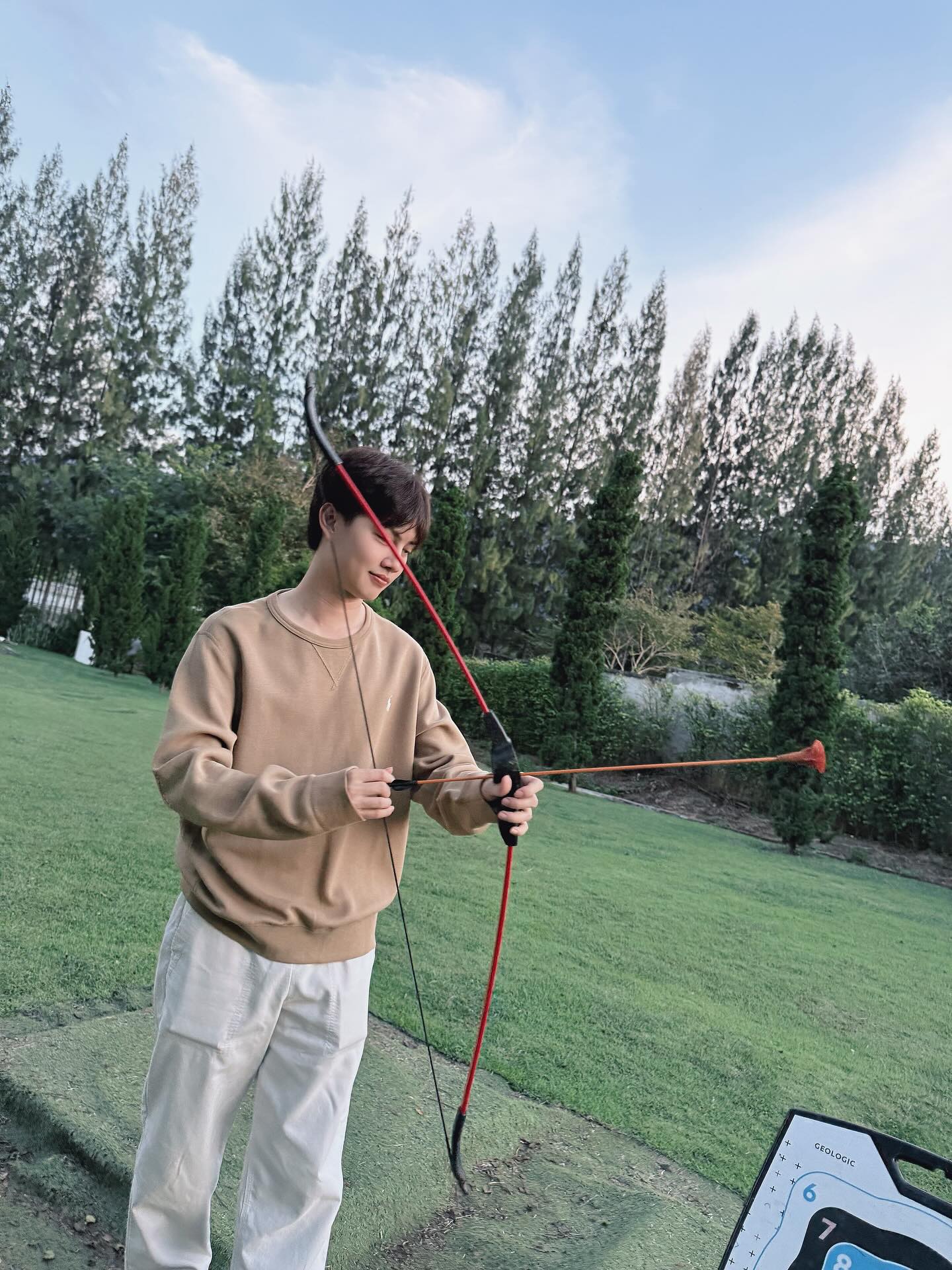 เบ้นซ์ - อัทธ์ธนิน ธนินภาณุวิวัฒน์