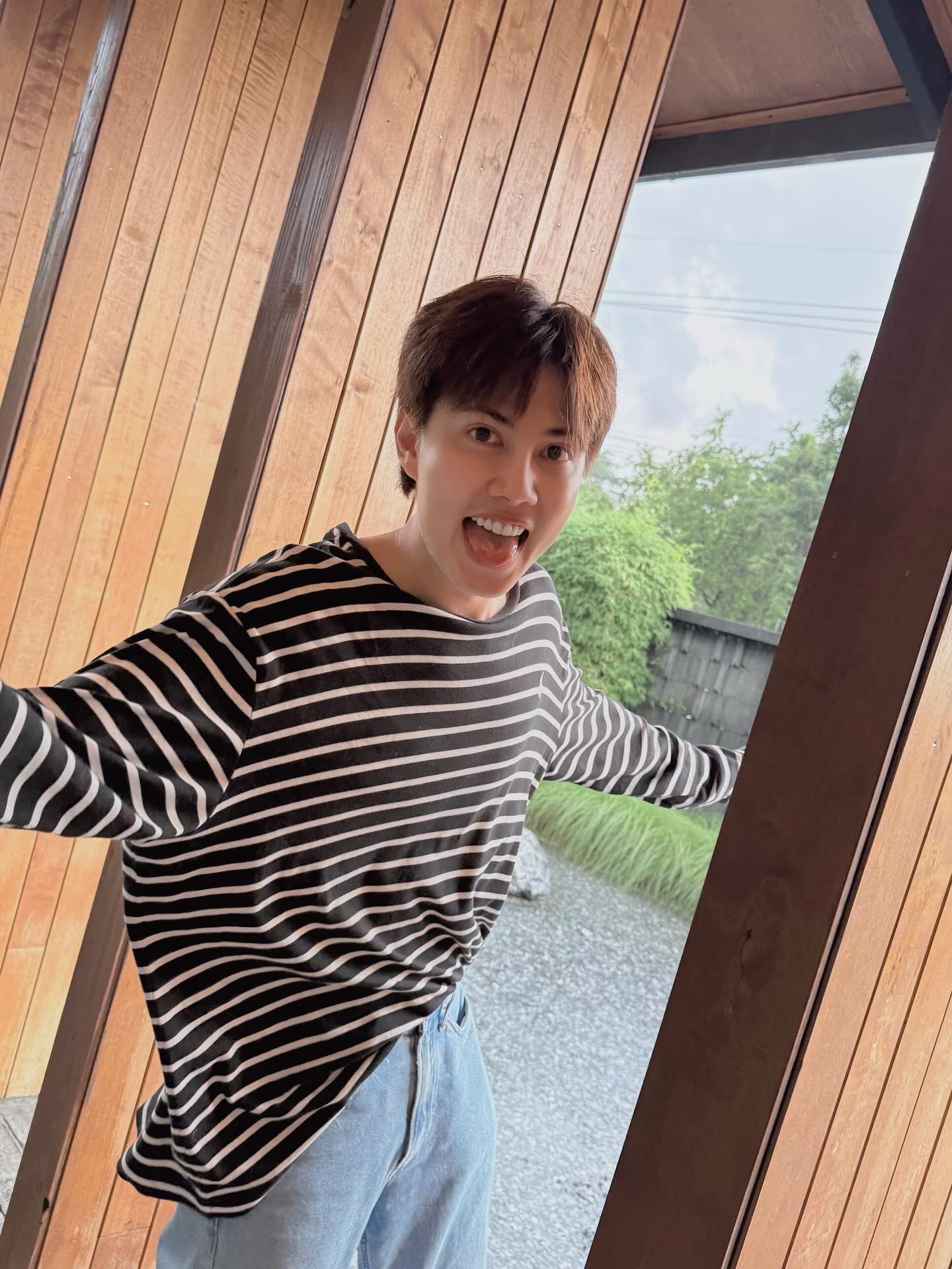 เบ้นซ์ - อัทธ์ธนิน ธนินภาณุวิวัฒน์