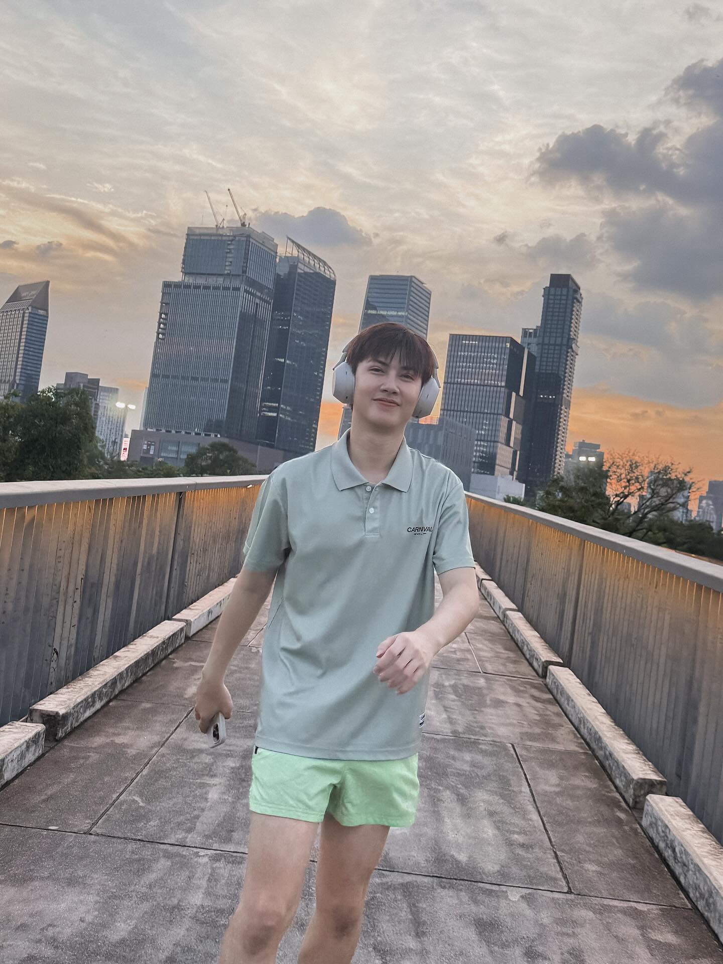 เบ้นซ์ - อัทธ์ธนิน ธนินภาณุวิวัฒน์