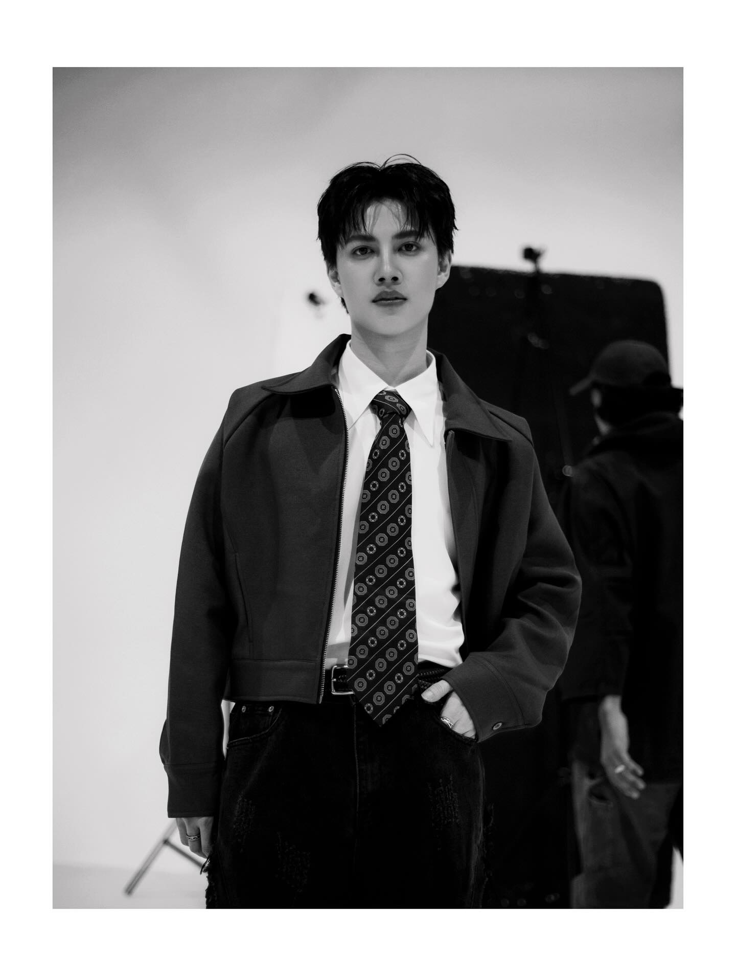 เบ้นซ์ - อัทธ์ธนิน ธนินภาณุวิวัฒน์