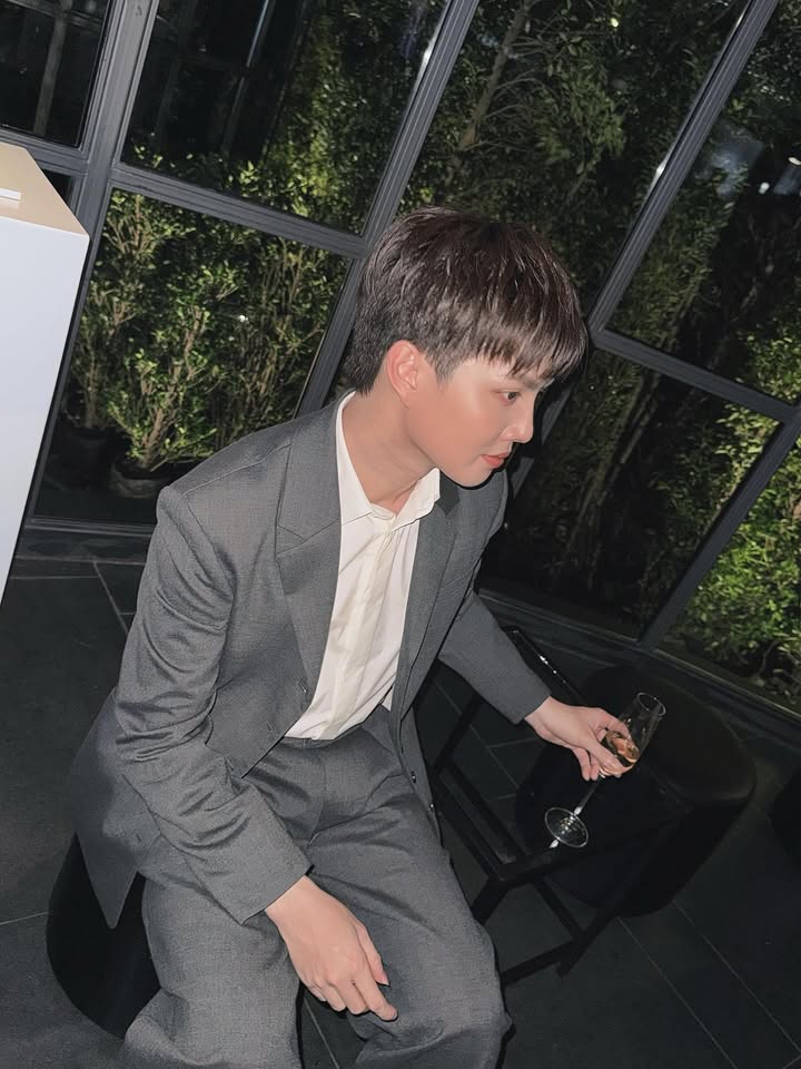 เบ้นซ์ - อัทธ์ธนิน ธนินภาณุวิวัฒน์