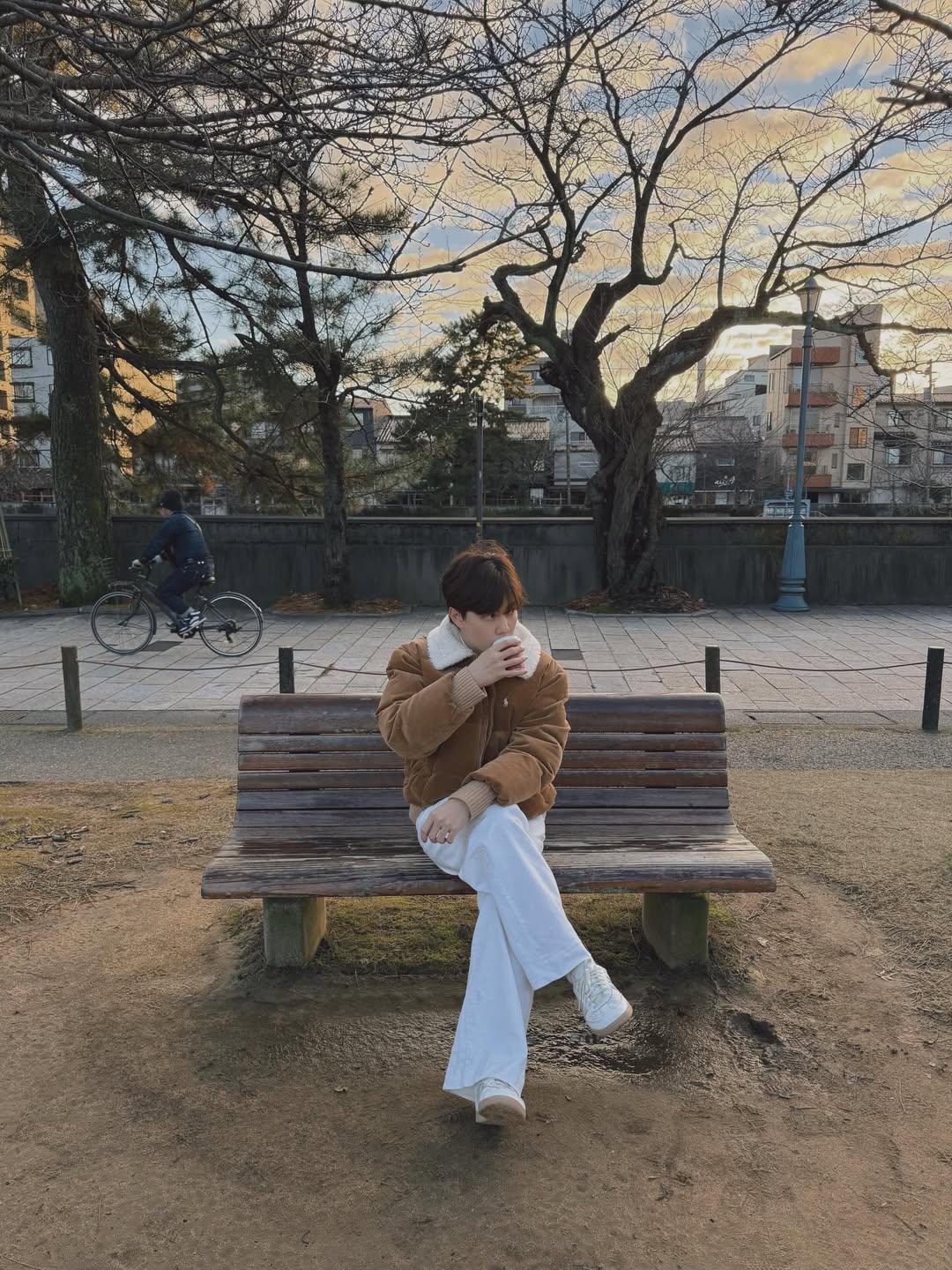 เบ้นซ์ - อัทธ์ธนิน ธนินภาณุวิวัฒน์