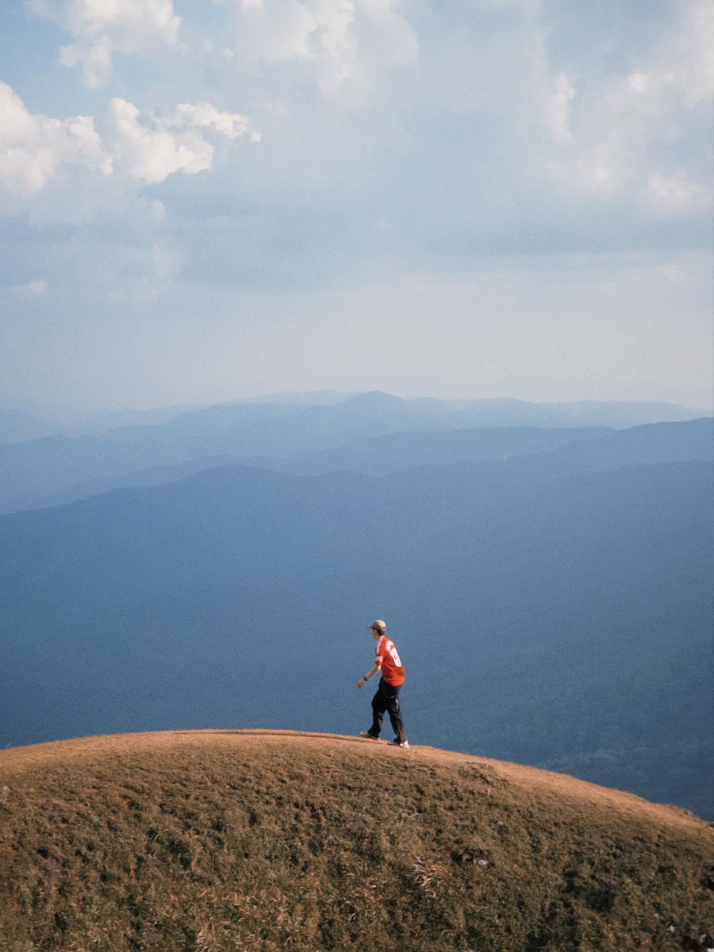 เบ้นซ์ - อัทธ์ธนิน ธนินภาณุวิวัฒน์