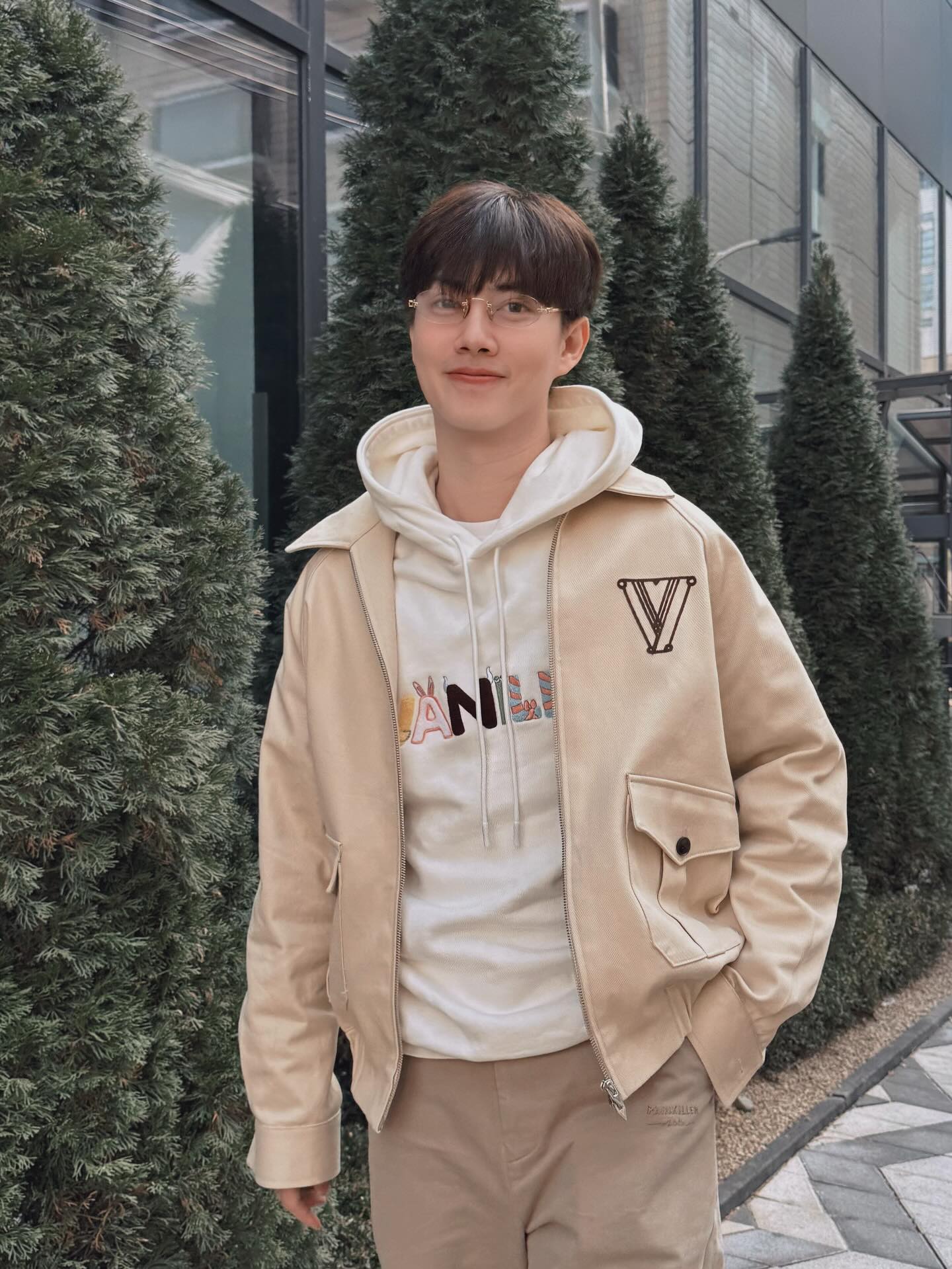 เบ้นซ์ - อัทธ์ธนิน ธนินภาณุวิวัฒน์