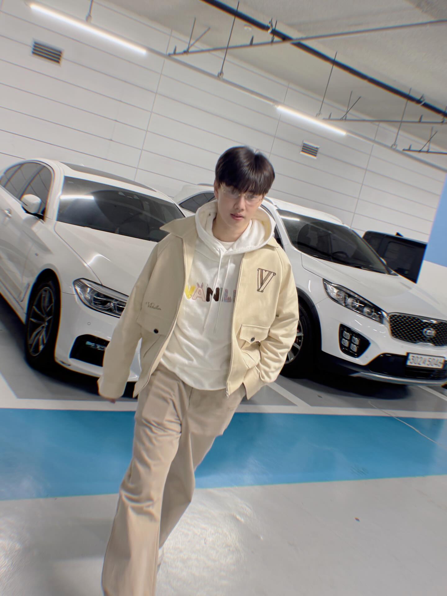 เบ้นซ์ - อัทธ์ธนิน ธนินภาณุวิวัฒน์