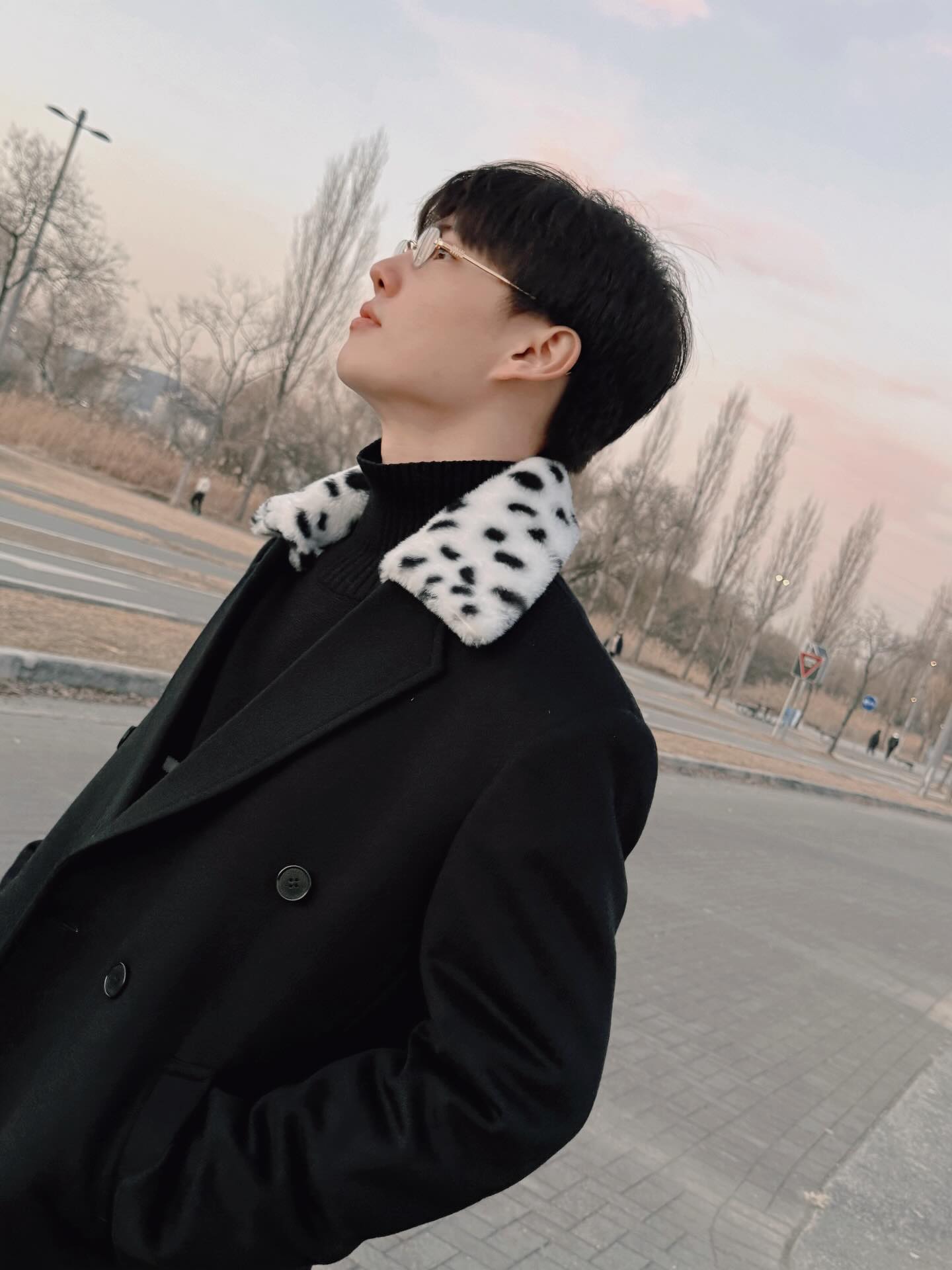 เบ้นซ์ - อัทธ์ธนิน ธนินภาณุวิวัฒน์