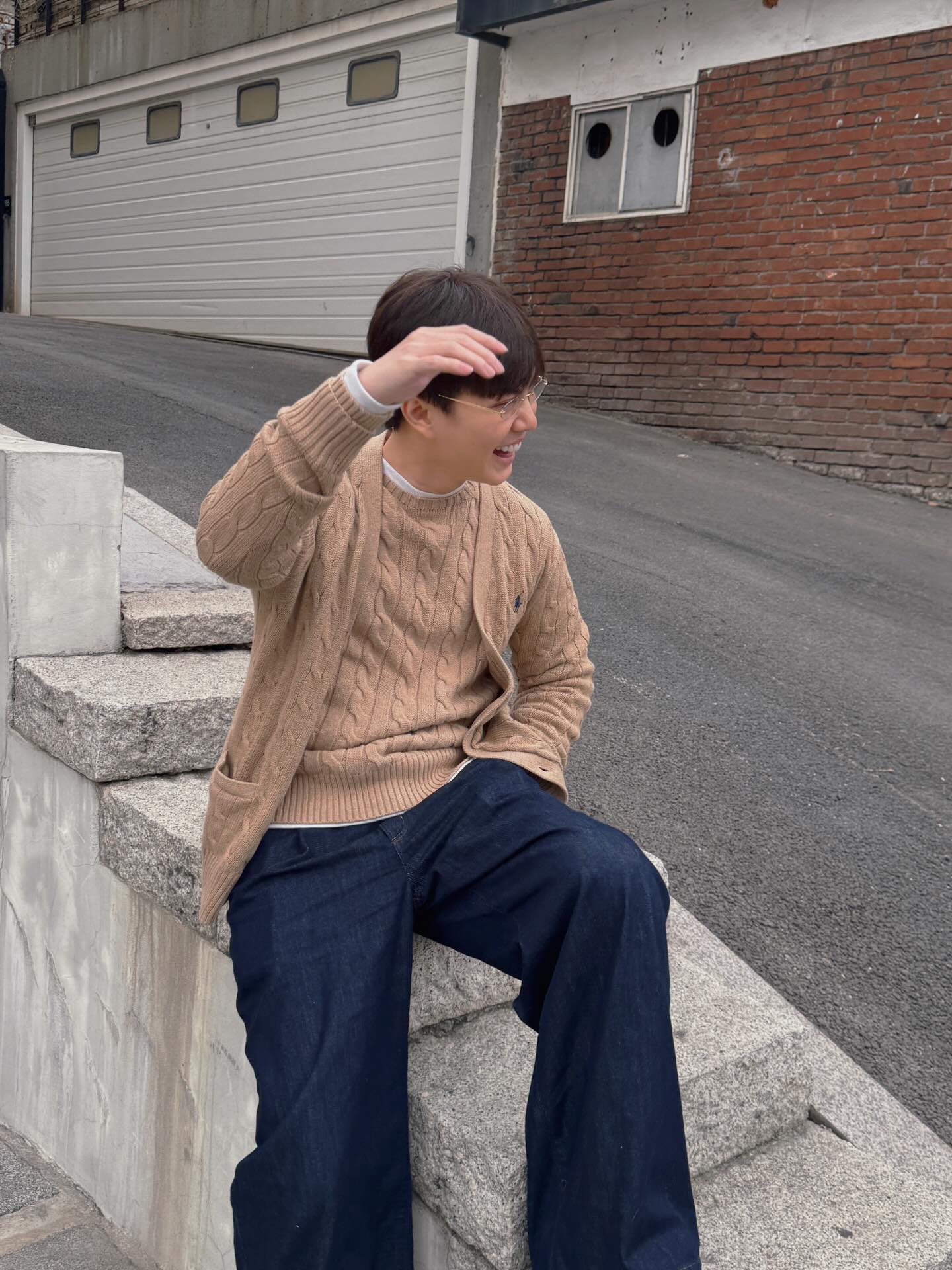 เบ้นซ์ - อัทธ์ธนิน ธนินภาณุวิวัฒน์