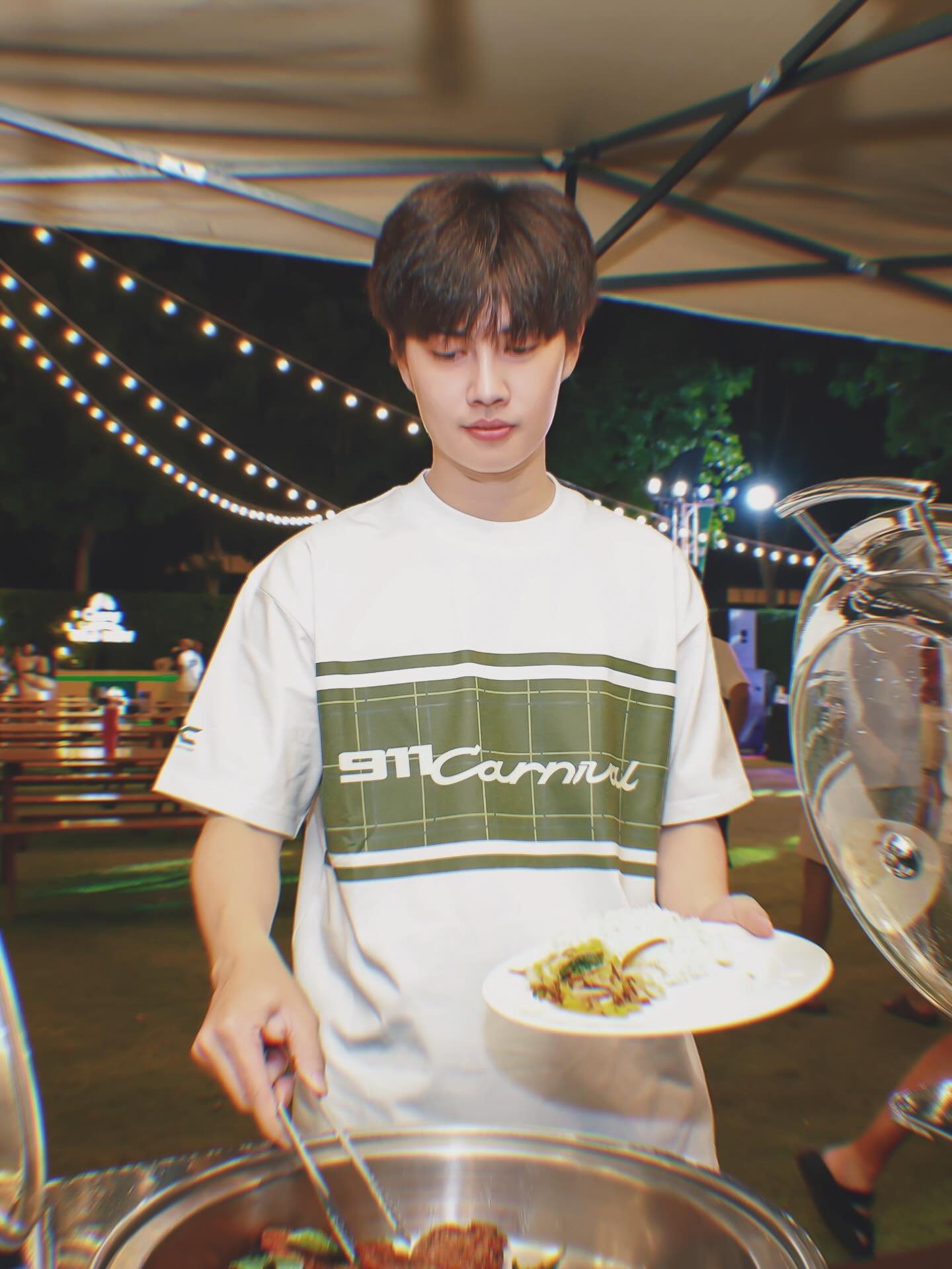 เบ้นซ์ - อัทธ์ธนิน ธนินภาณุวิวัฒน์