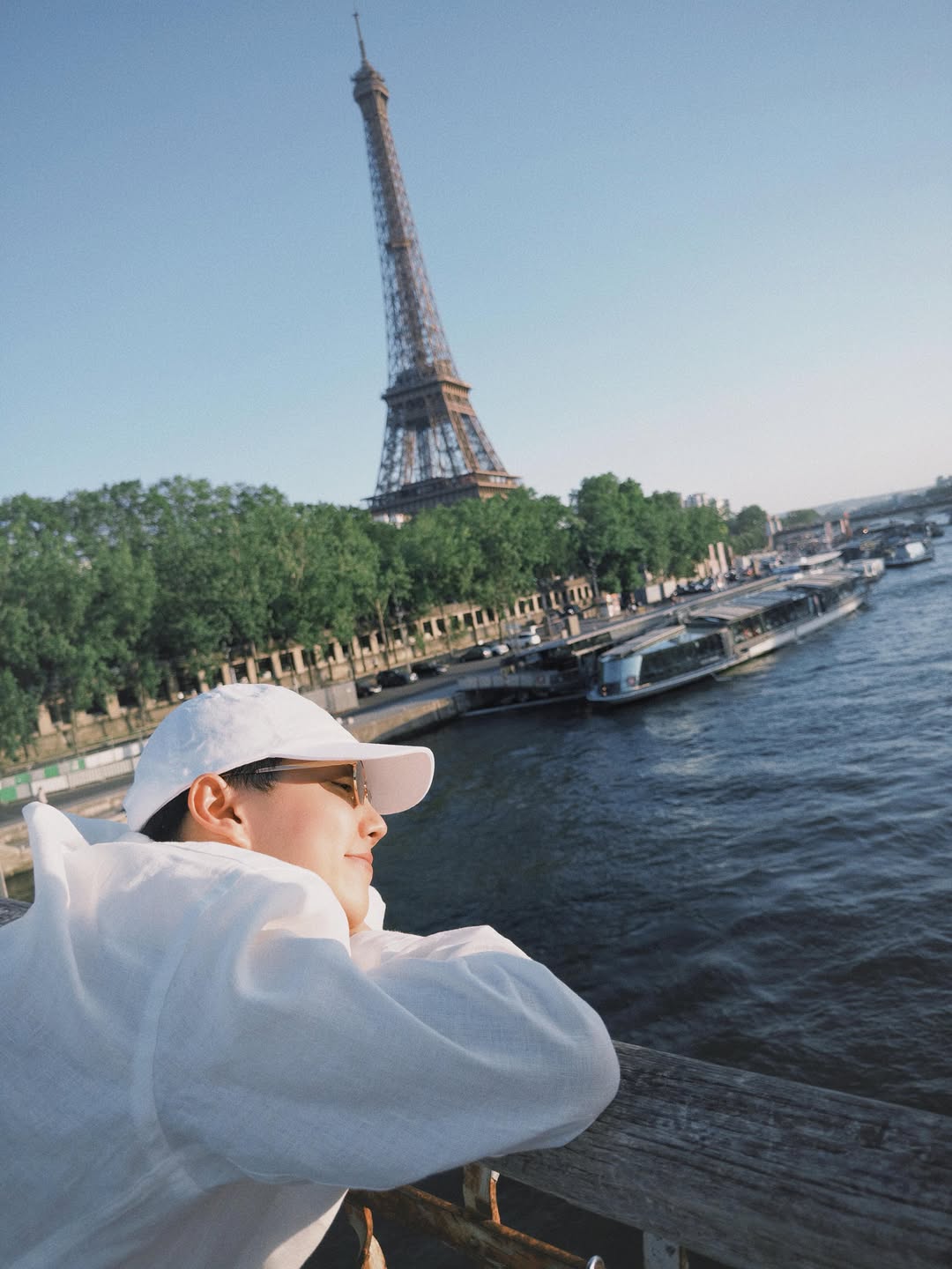 เบ้นซ์ - อัทธ์ธนิน ธนินภาณุวิวัฒน์