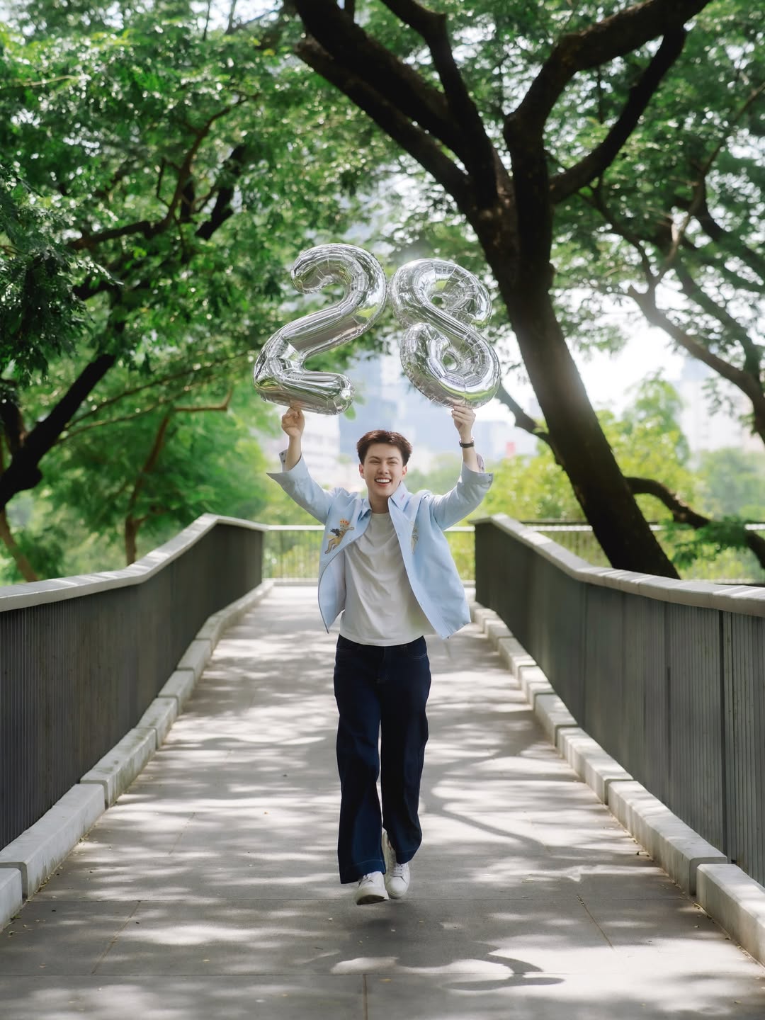 เบ้นซ์ - อัทธ์ธนิน ธนินภาณุวิวัฒน์