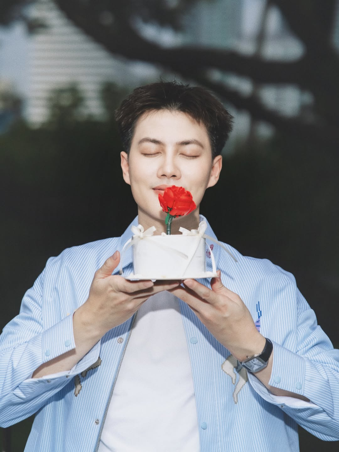 เบ้นซ์ - อัทธ์ธนิน ธนินภาณุวิวัฒน์