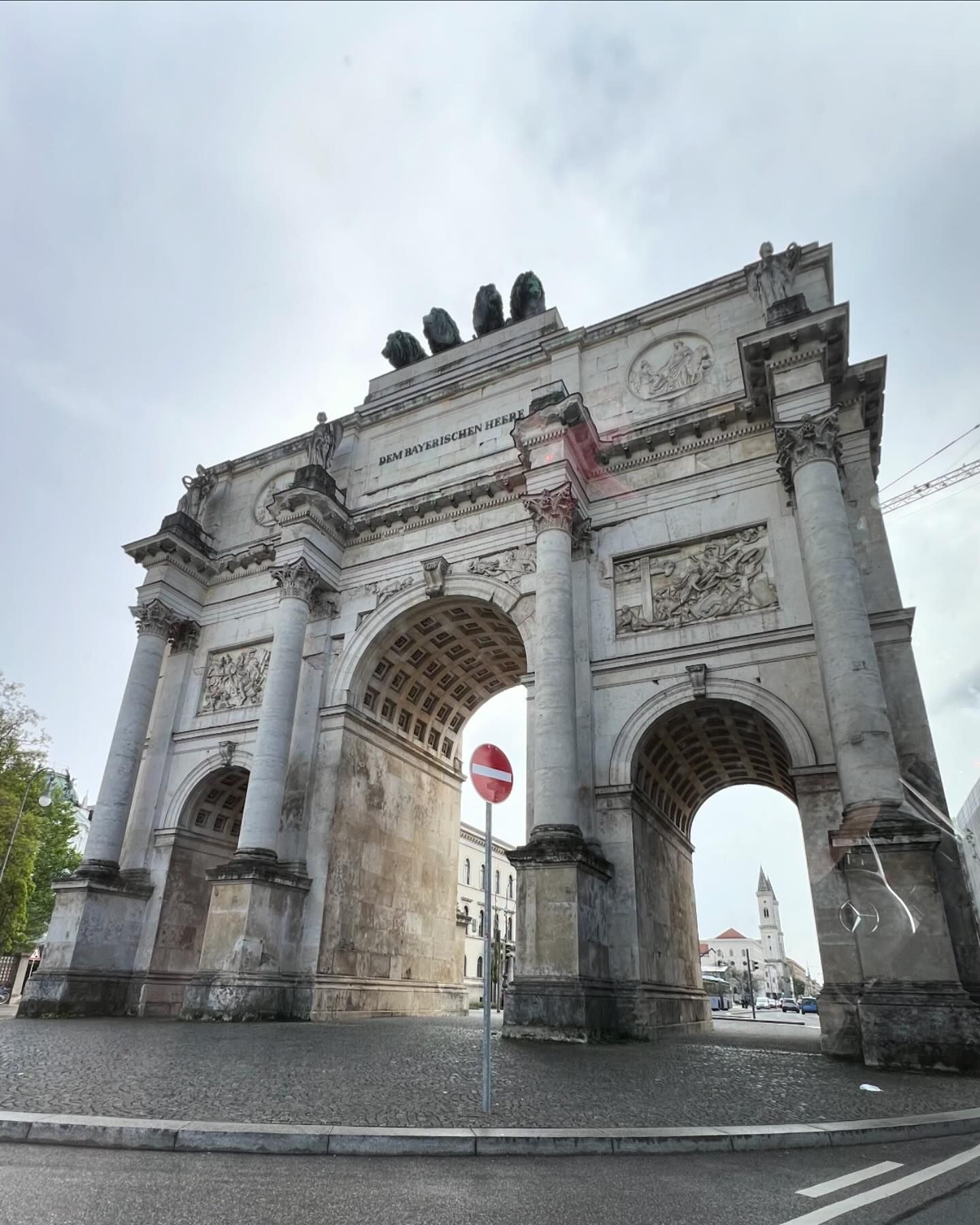 จิ๊บ - ปกฉัตร เทียมชัย