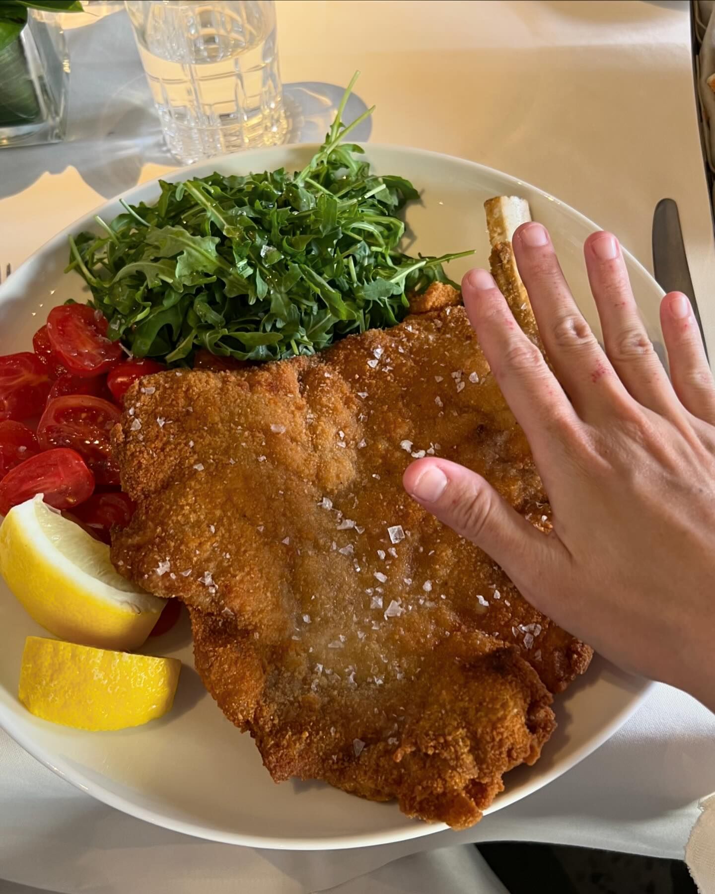 จิ๊บ - ปกฉัตร เทียมชัย