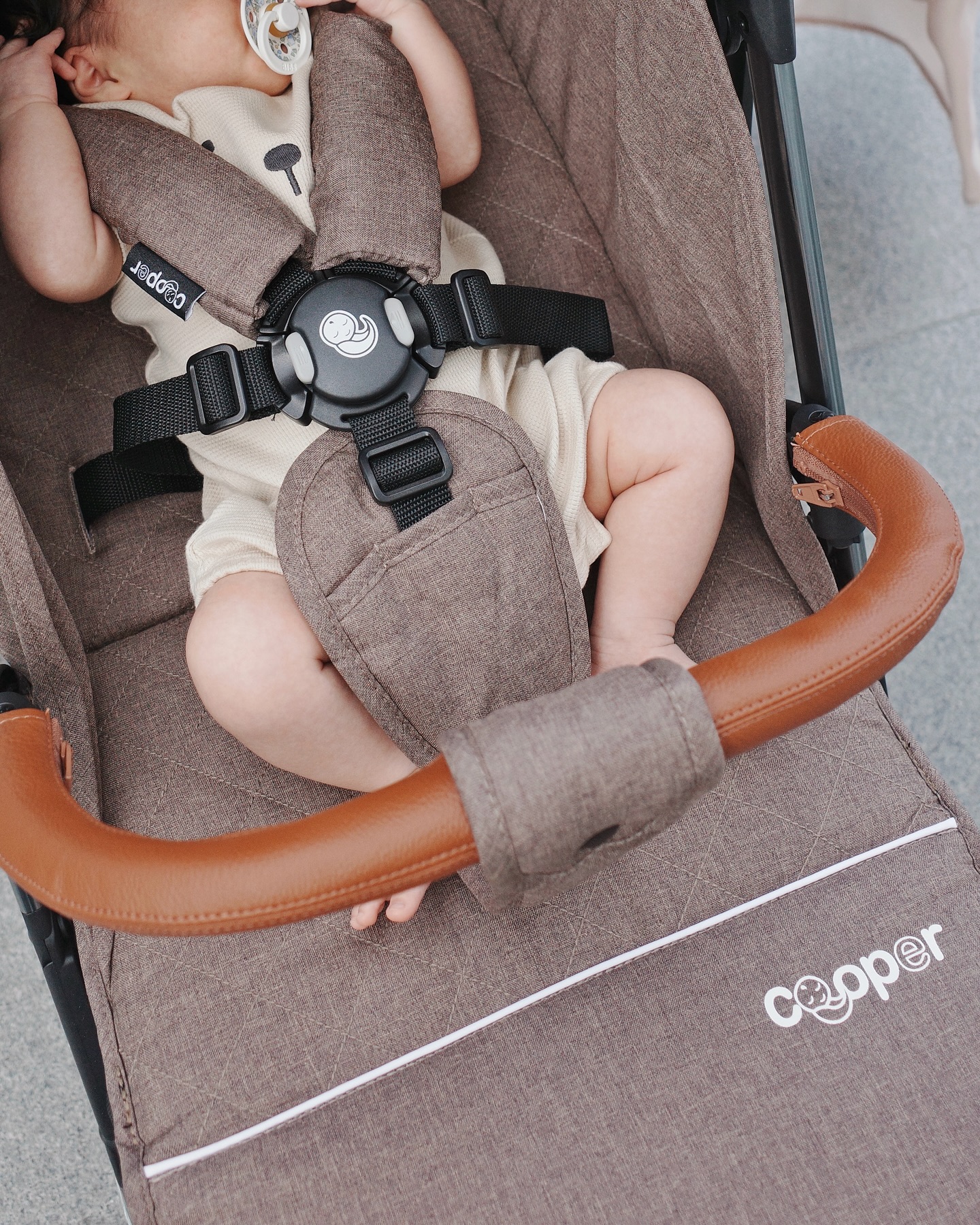 จิ๊บ - ปกฉัตร เทียมชัย