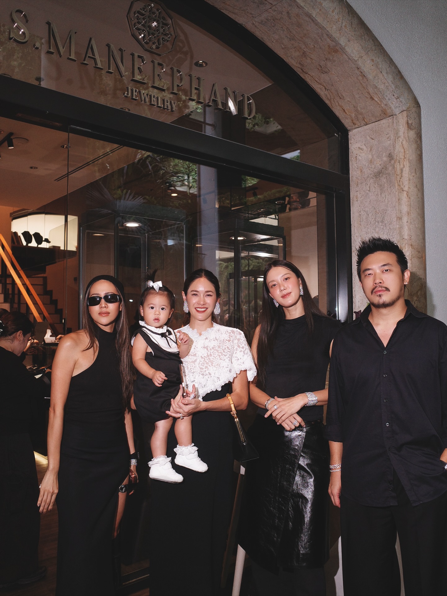 จิ๊บ - ปกฉัตร เทียมชัย