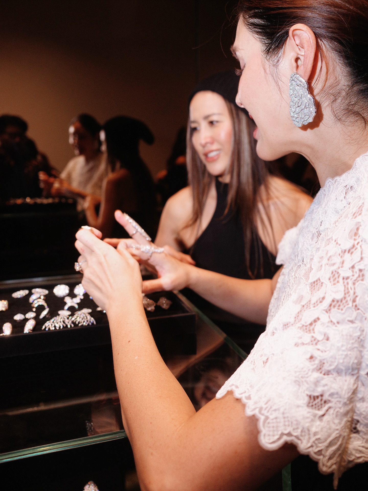 จิ๊บ - ปกฉัตร เทียมชัย