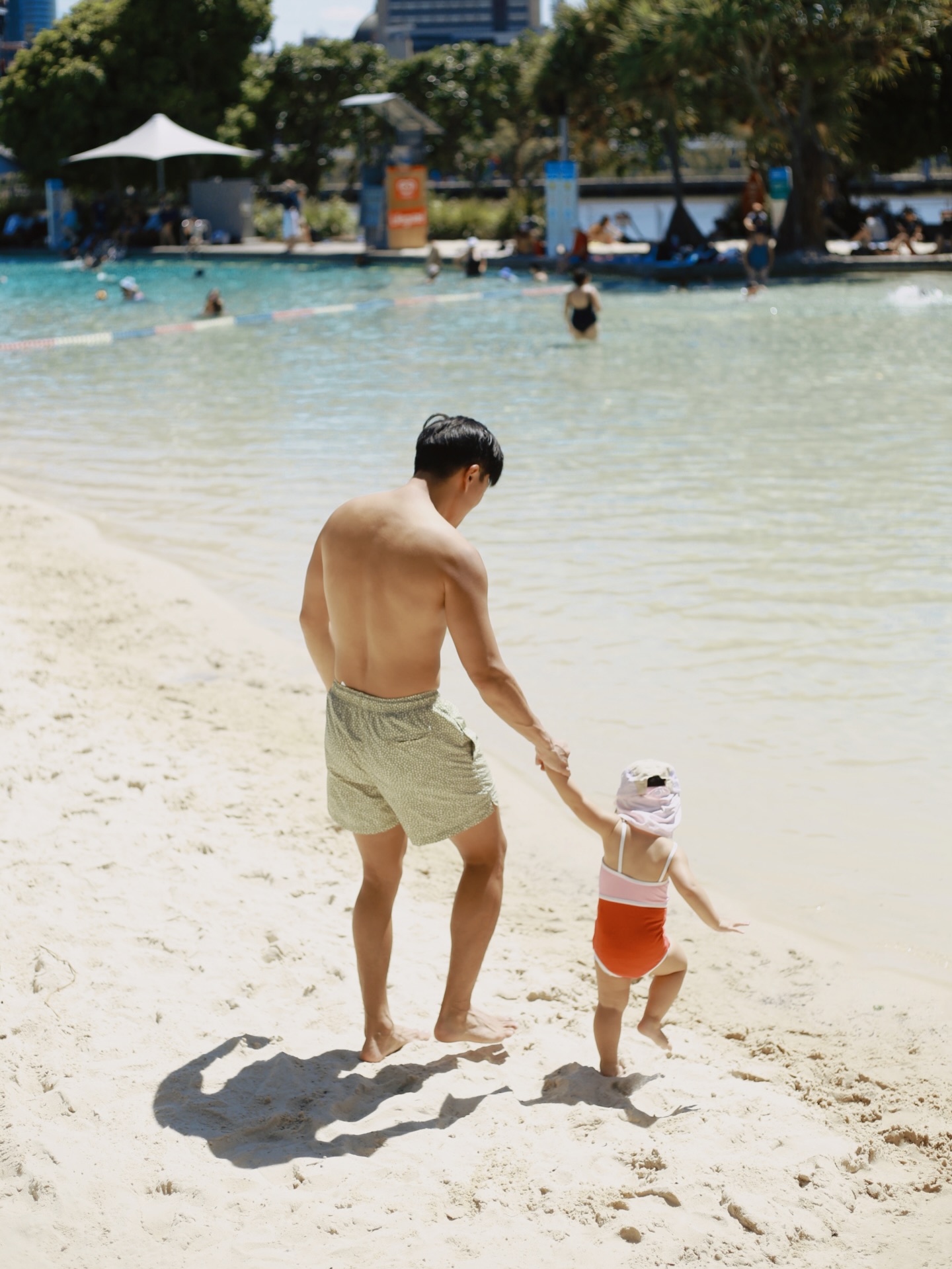 จิ๊บ - ปกฉัตร เทียมชัย