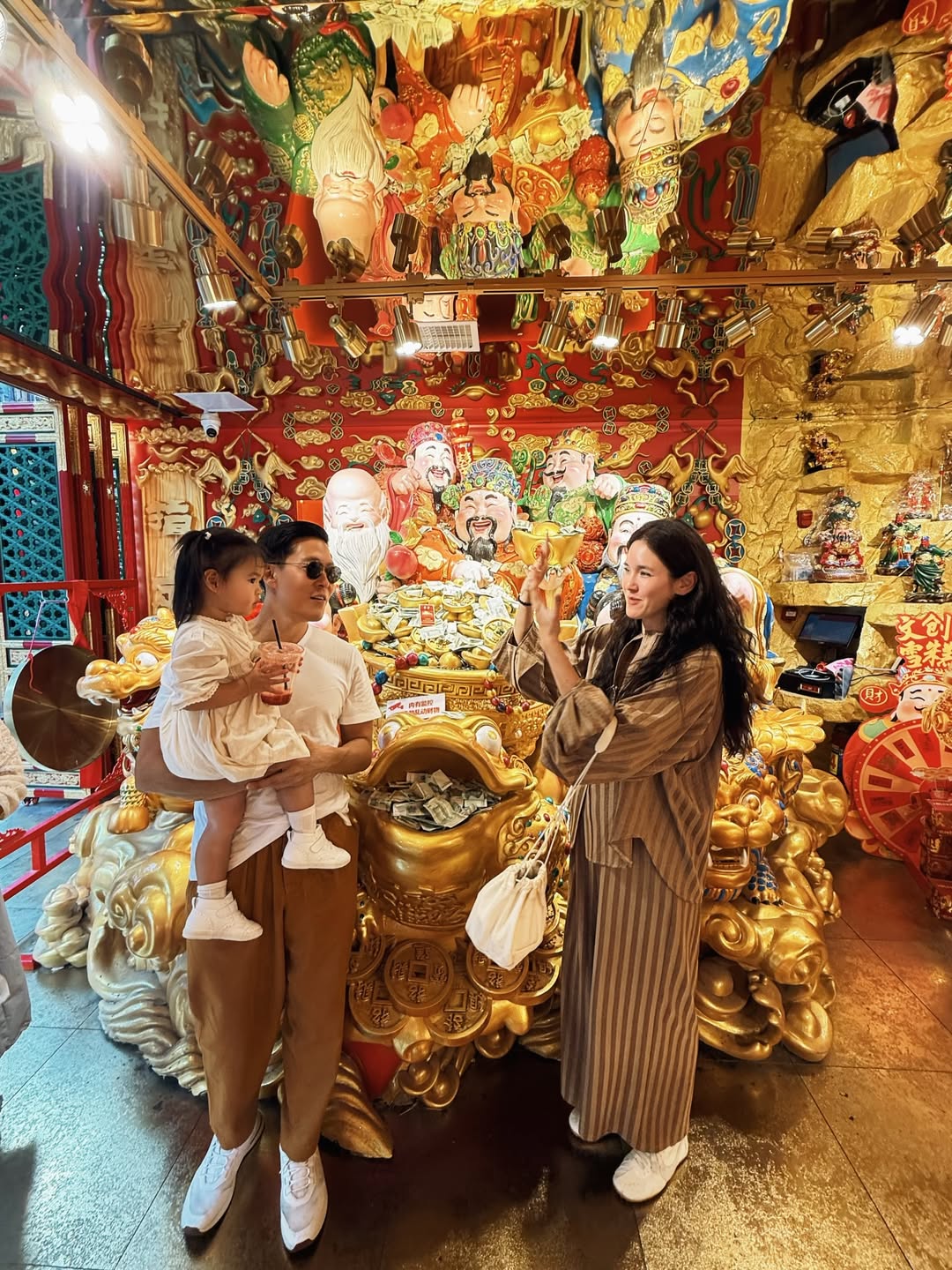 จิ๊บ - ปกฉัตร เทียมชัย