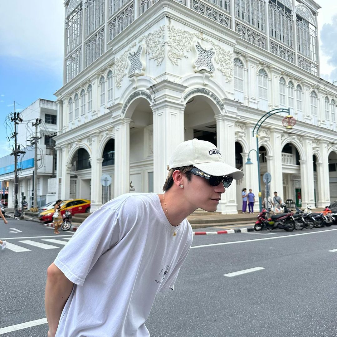 พร้อม - ราชภัทร วรสาร
