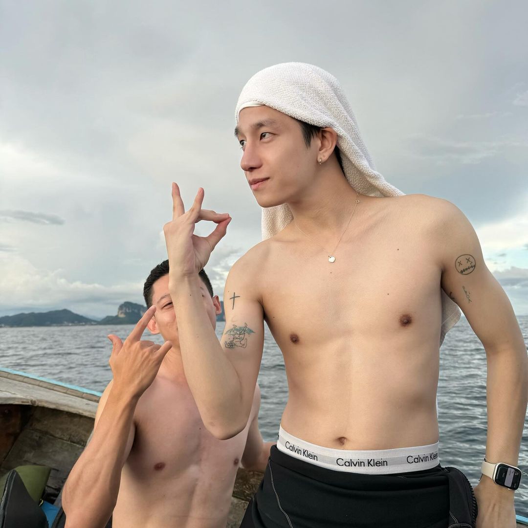 พร้อม - ราชภัทร วรสาร