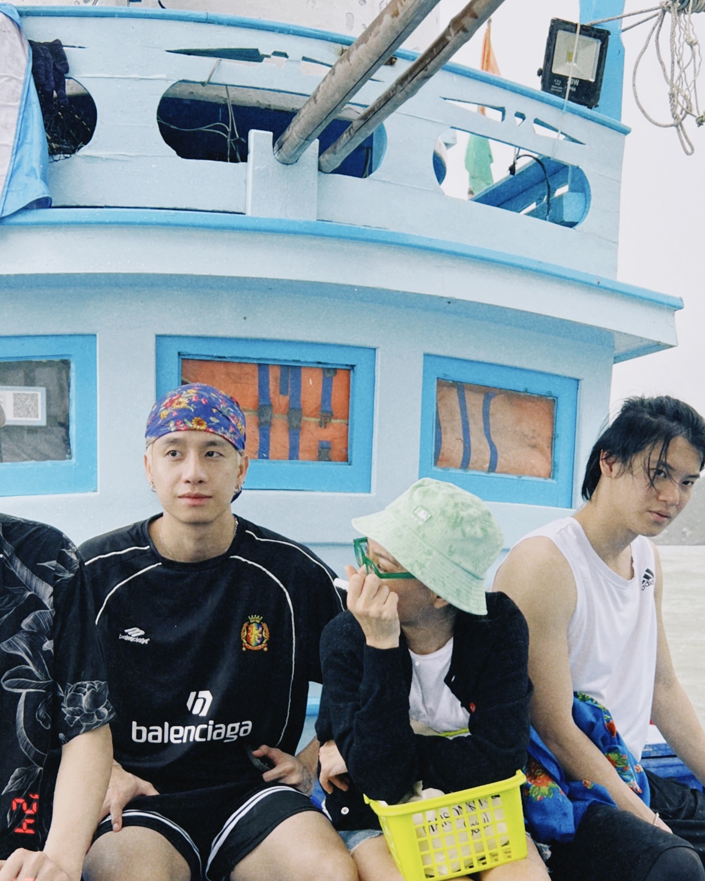 พร้อม - ราชภัทร วรสาร