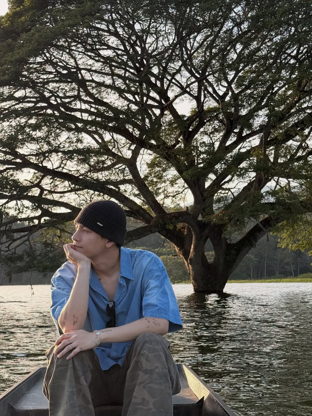 พร้อม - ราชภัทร วรสาร