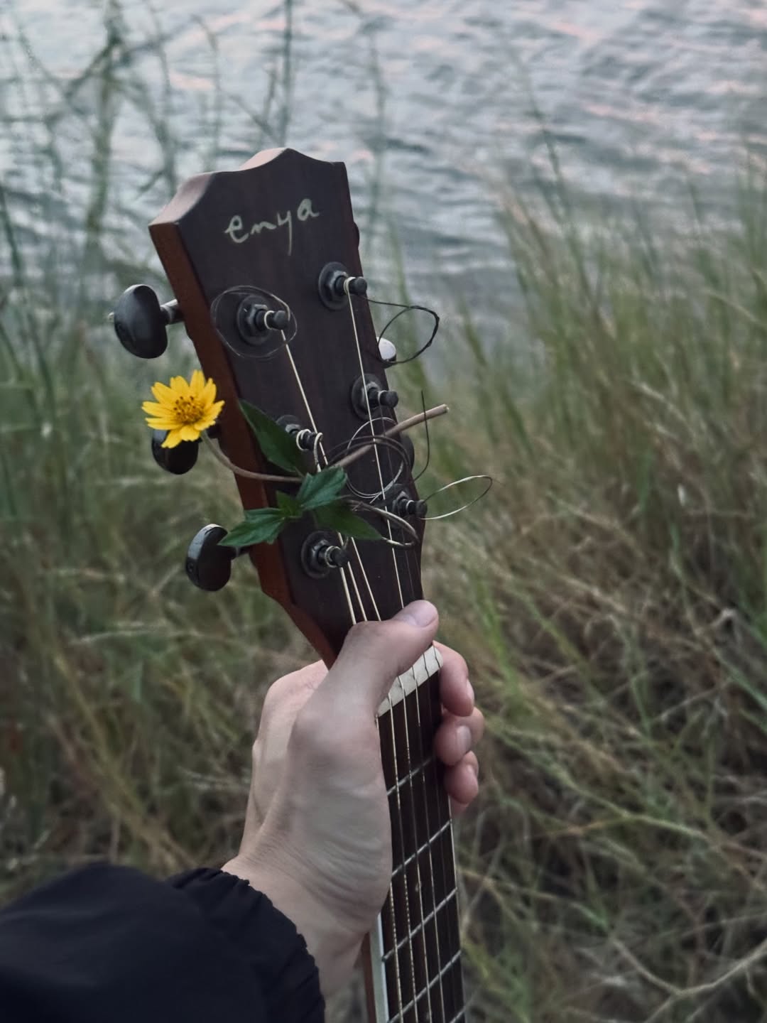 พร้อม - ราชภัทร วรสาร