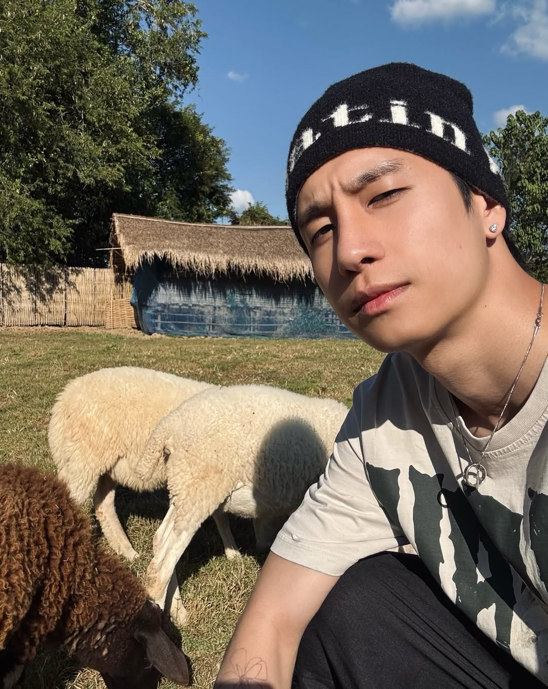 พร้อม - ราชภัทร วรสาร