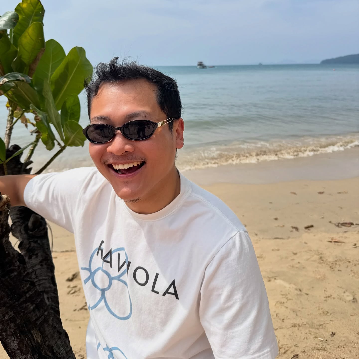 พร้อม - ราชภัทร วรสาร