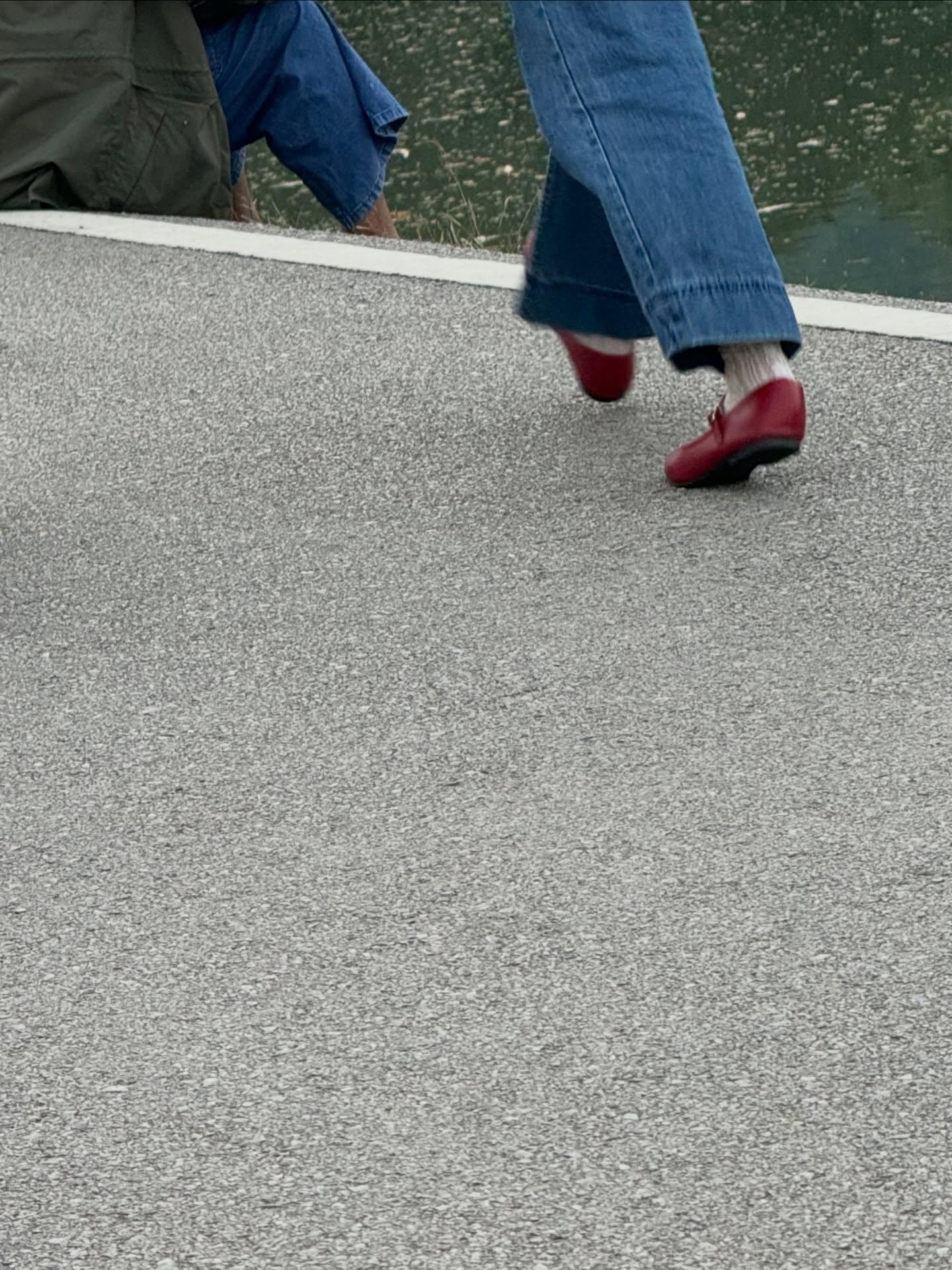 พร้อม - ราชภัทร วรสาร