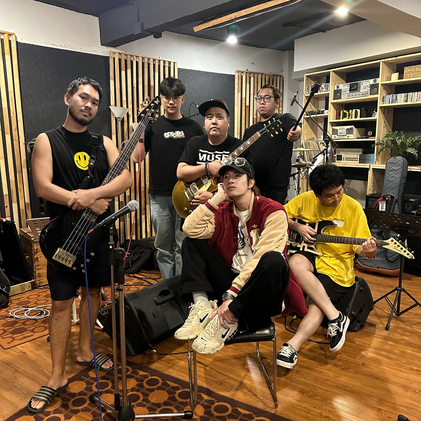 พร้อม - ราชภัทร วรสาร