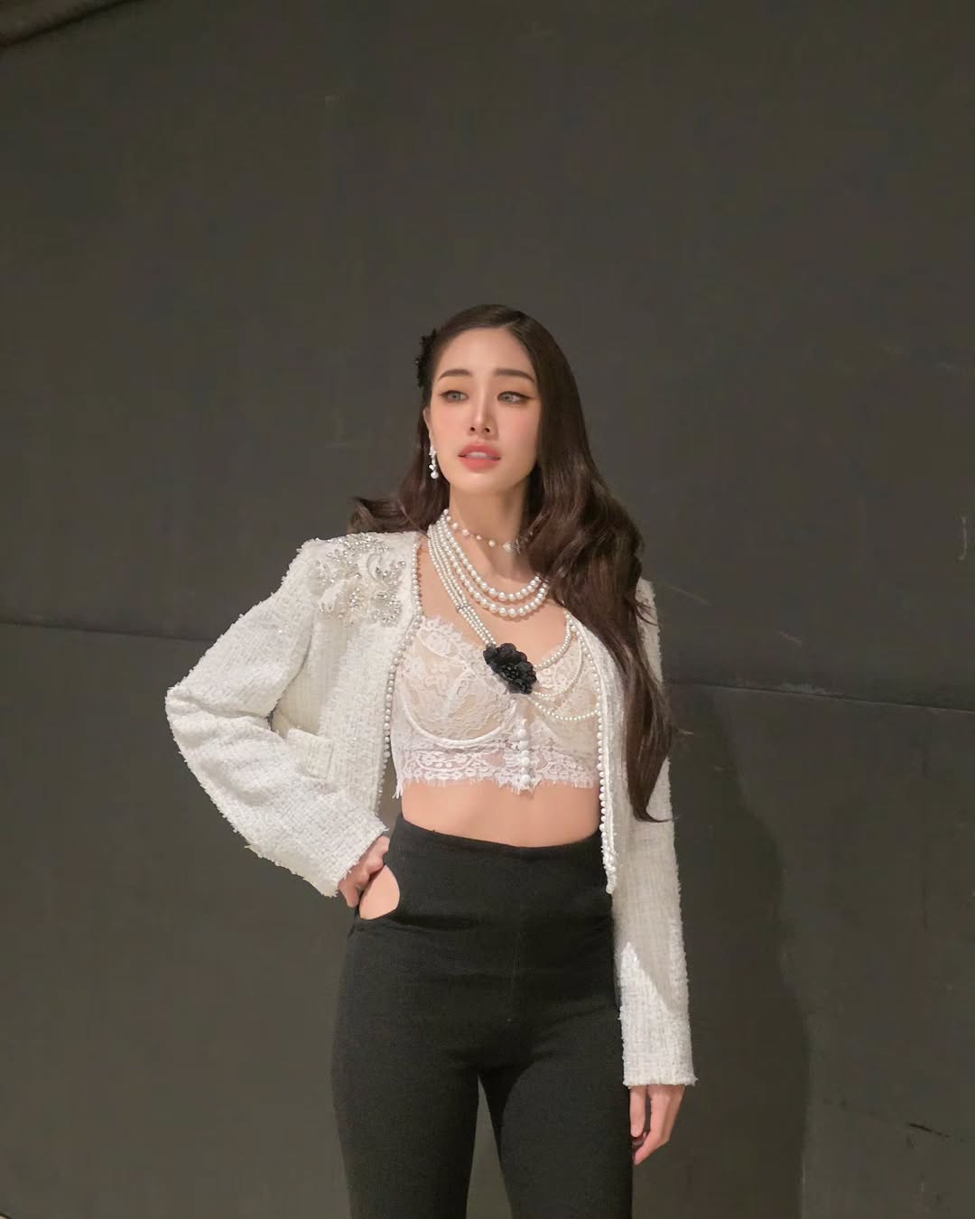 มายด์ - อาทิตยา ตรีบุดารักษ์
