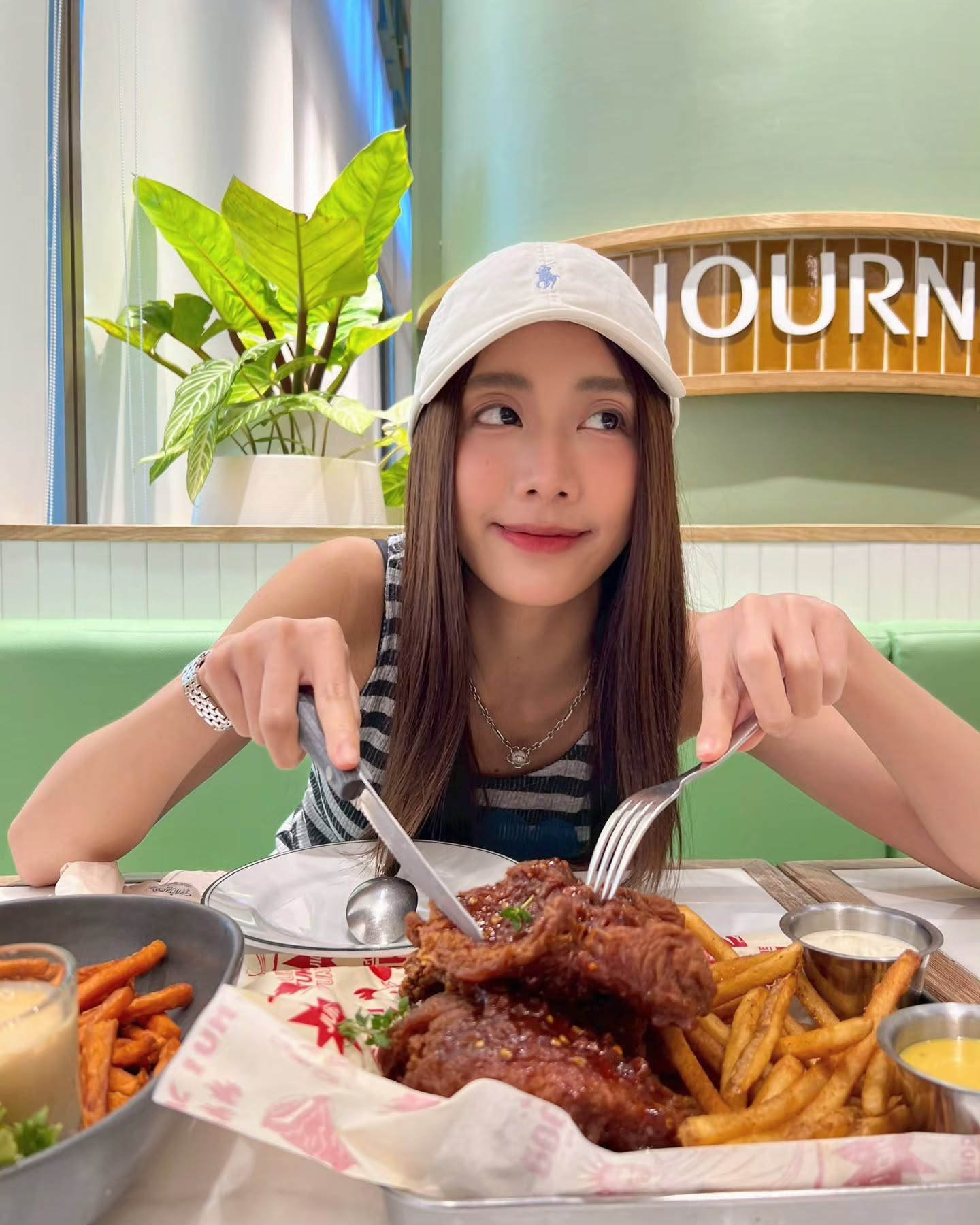 มายด์ - อาทิตยา ตรีบุดารักษ์