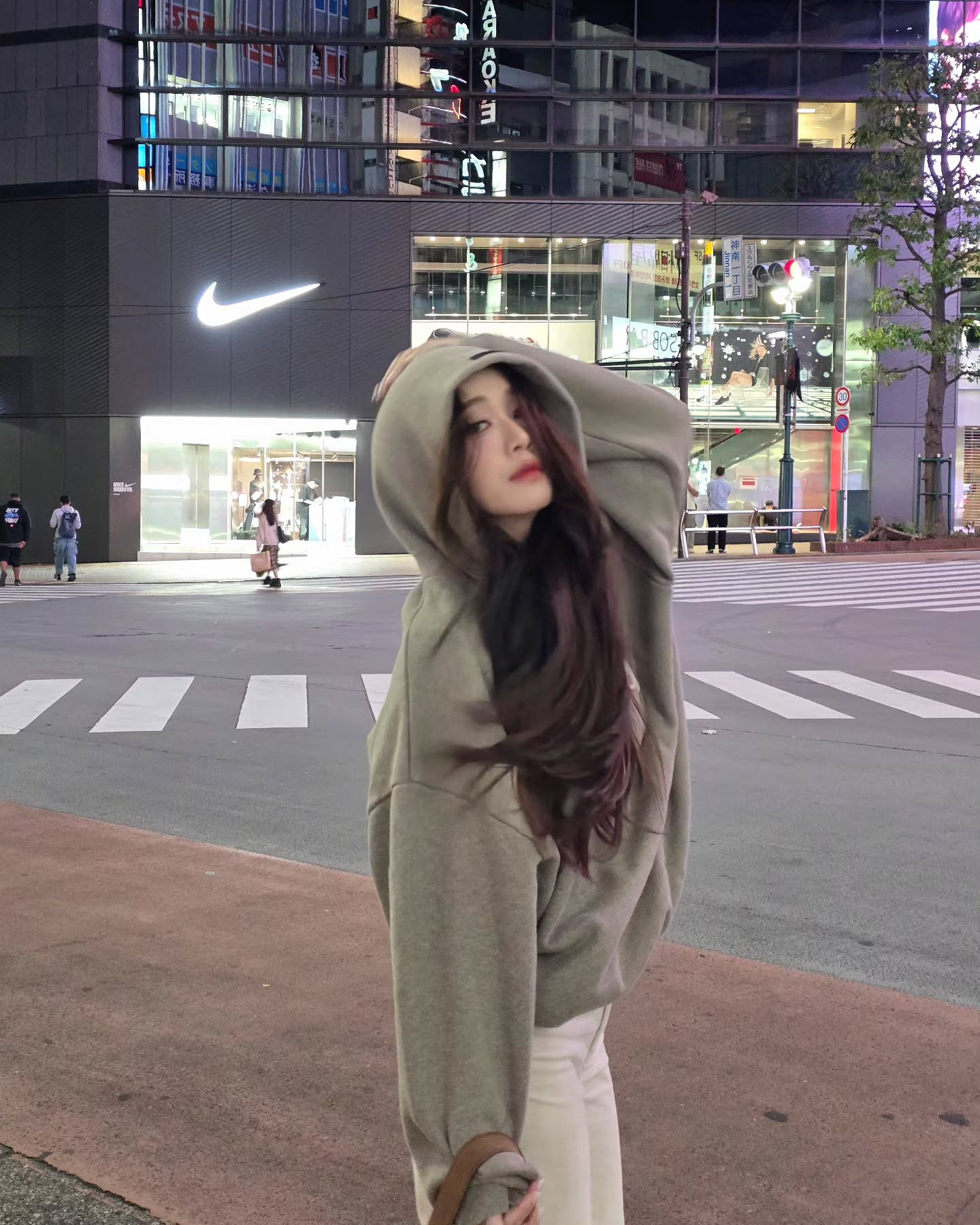 มายด์ - อาทิตยา ตรีบุดารักษ์